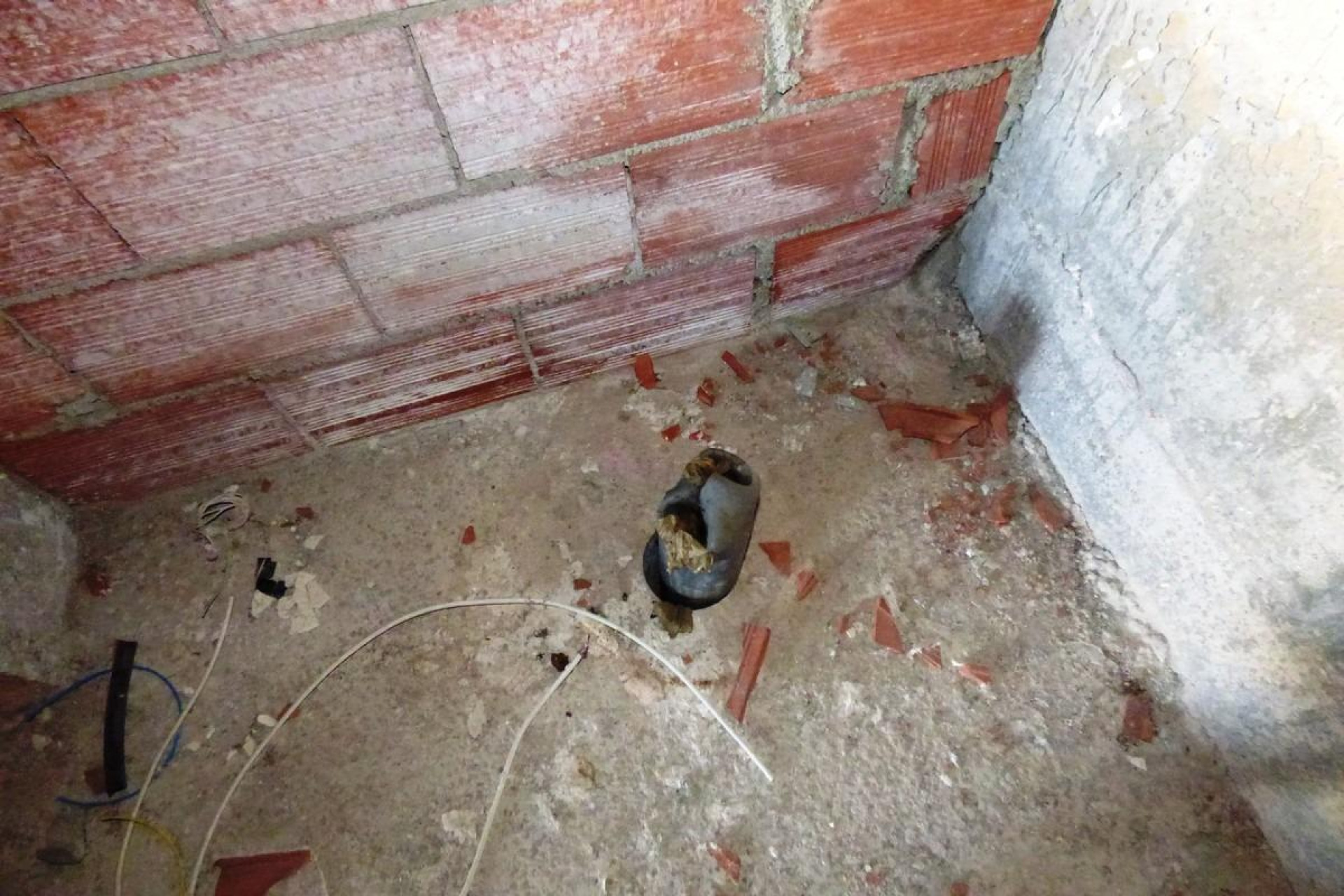 Resale - Commercial Unit - Alicante - Playa de San Juan