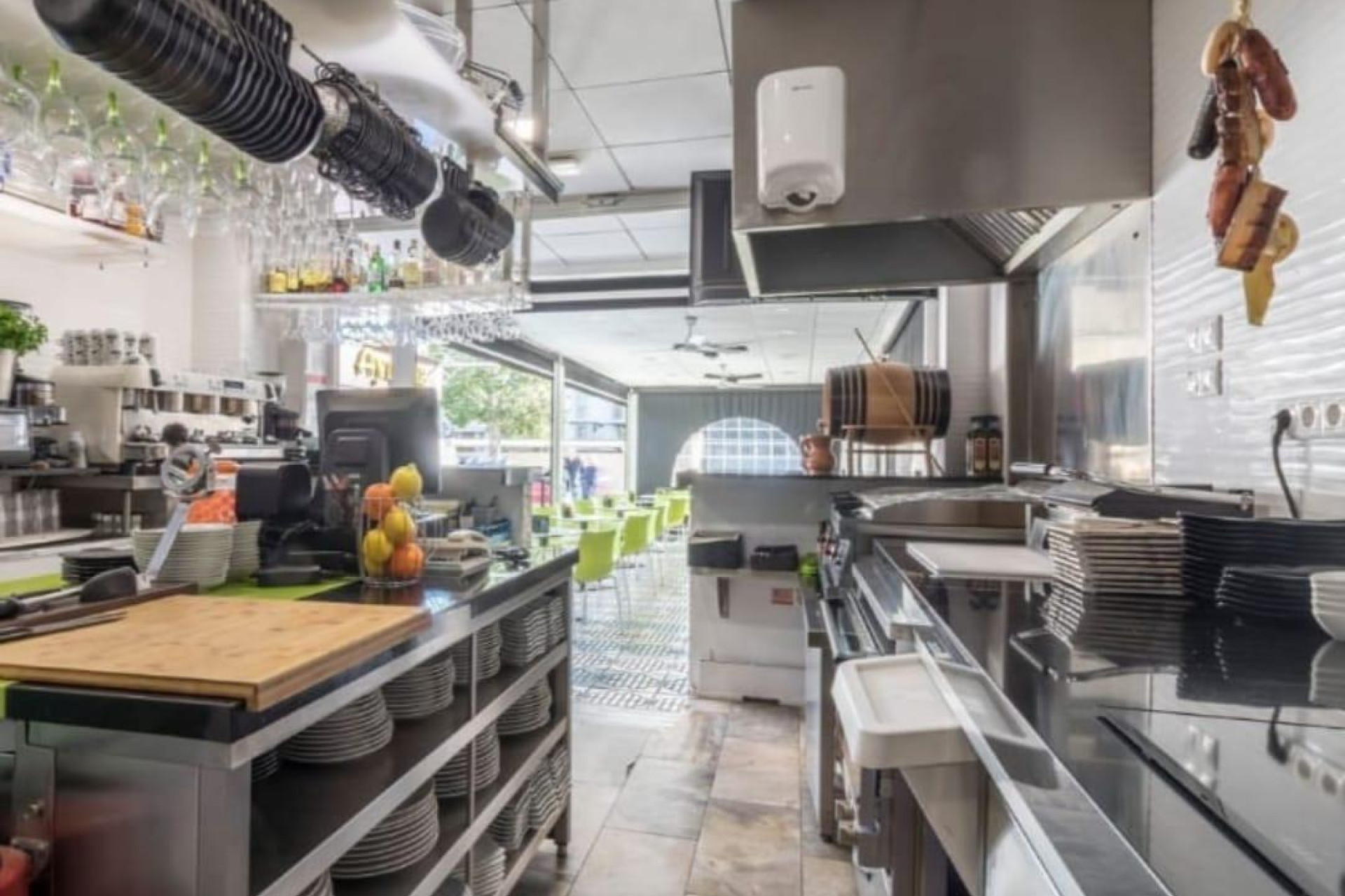 Resale - Commercial Unit - Alicante - Playa de San Juan