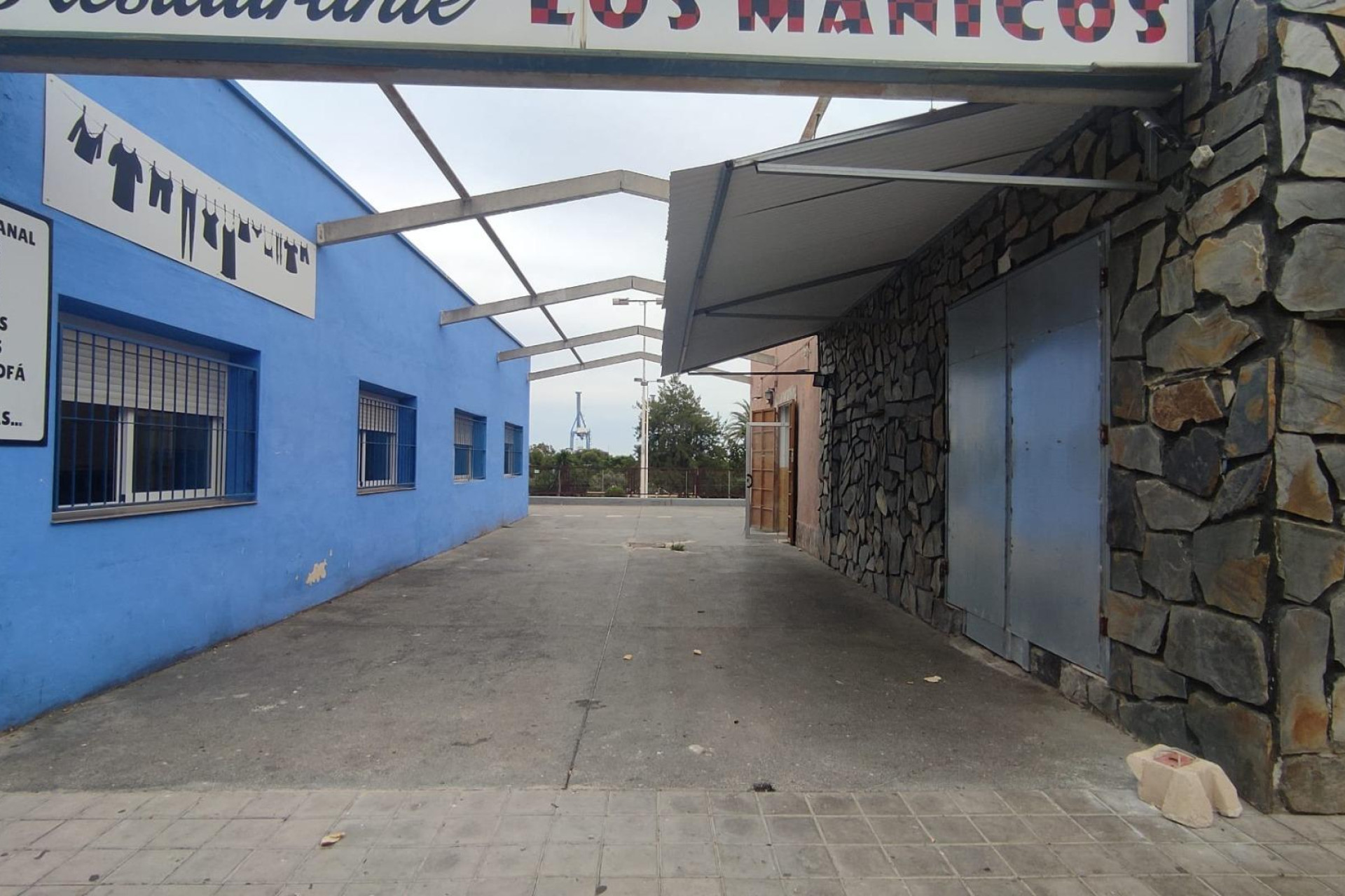 Resale - Commercial Unit - Alicante - San Gabriel