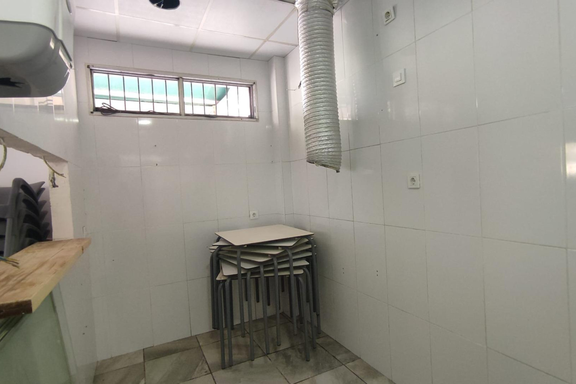 Resale - Commercial Unit - Alicante - San Gabriel