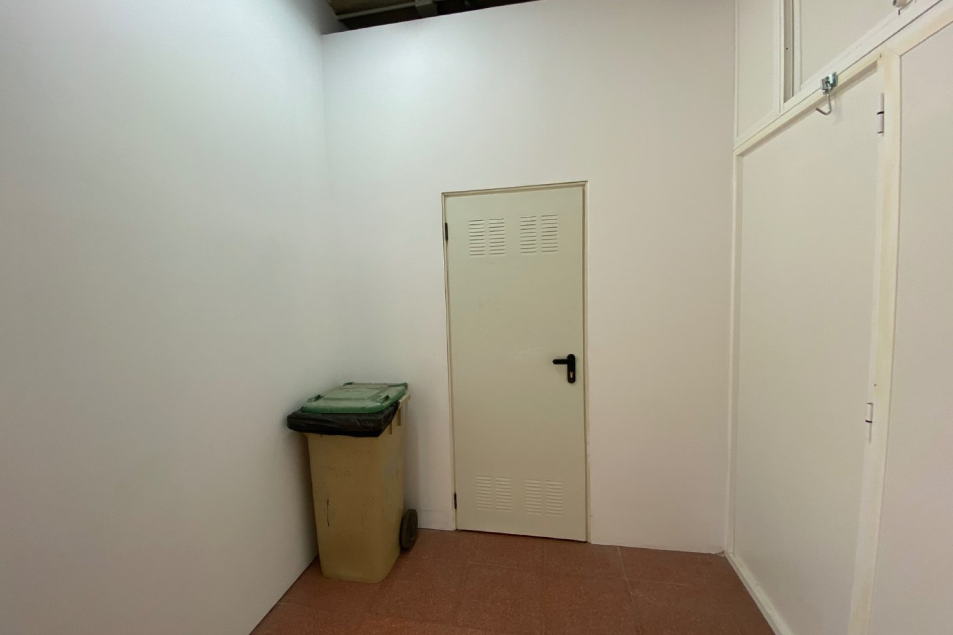 Resale - Commercial Unit - Alicante - Villafranqueza