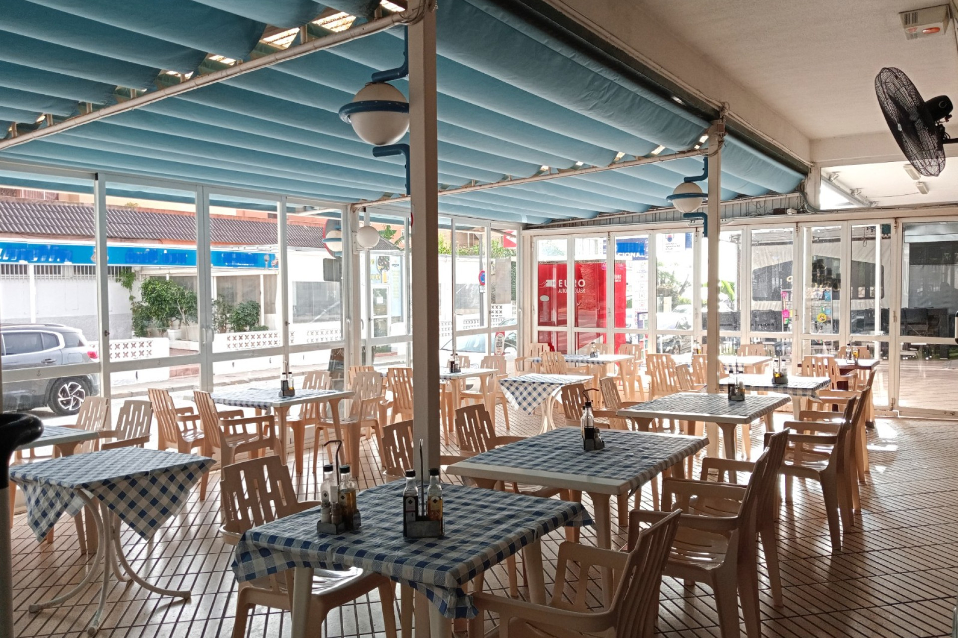Resale - Commercial Unit - Benidorm - Zona de Poniente