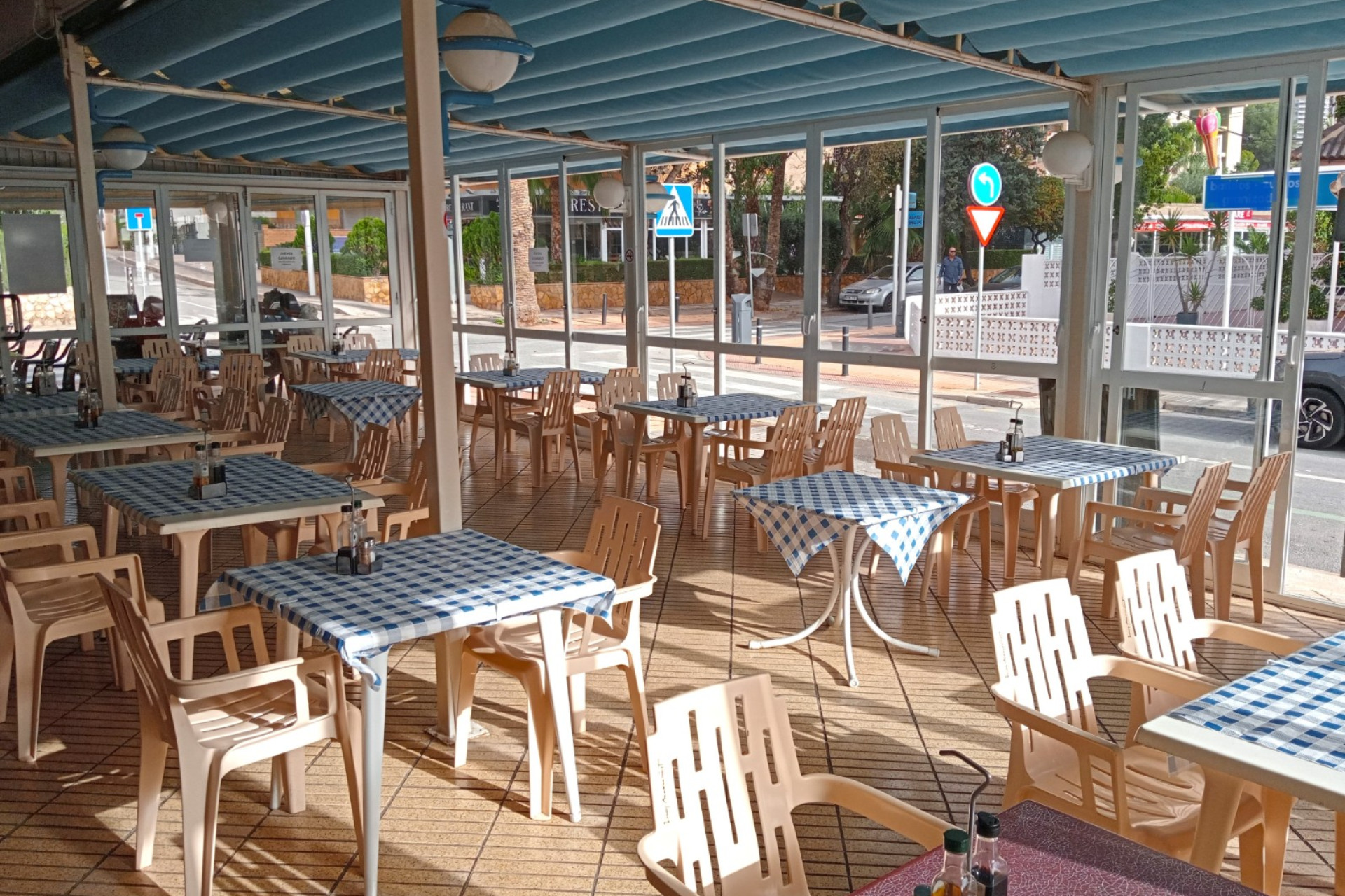 Resale - Commercial Unit - Benidorm - Zona de Poniente