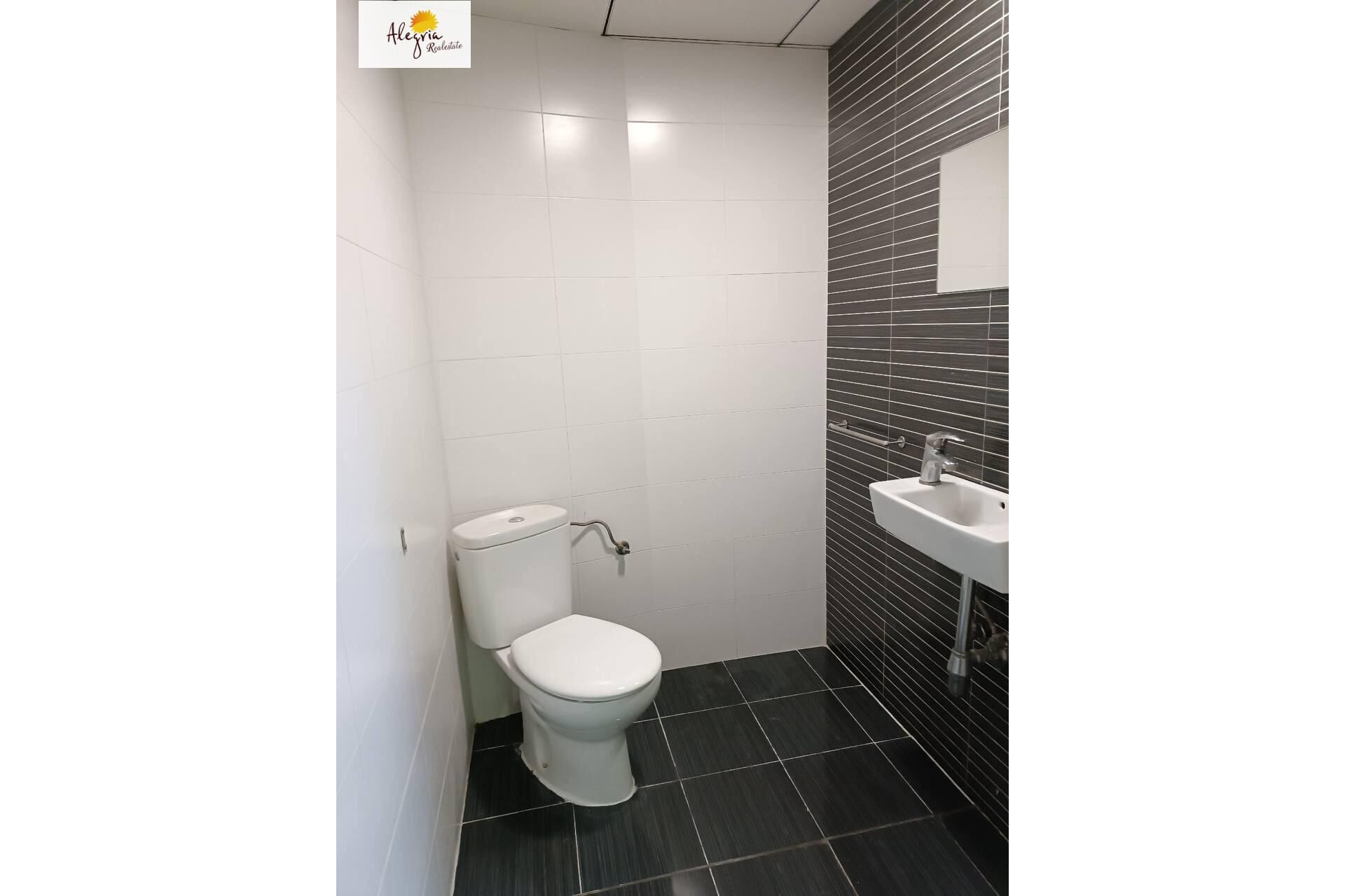 Resale - Commercial Unit - Burjassot - UNIVERSIDADES