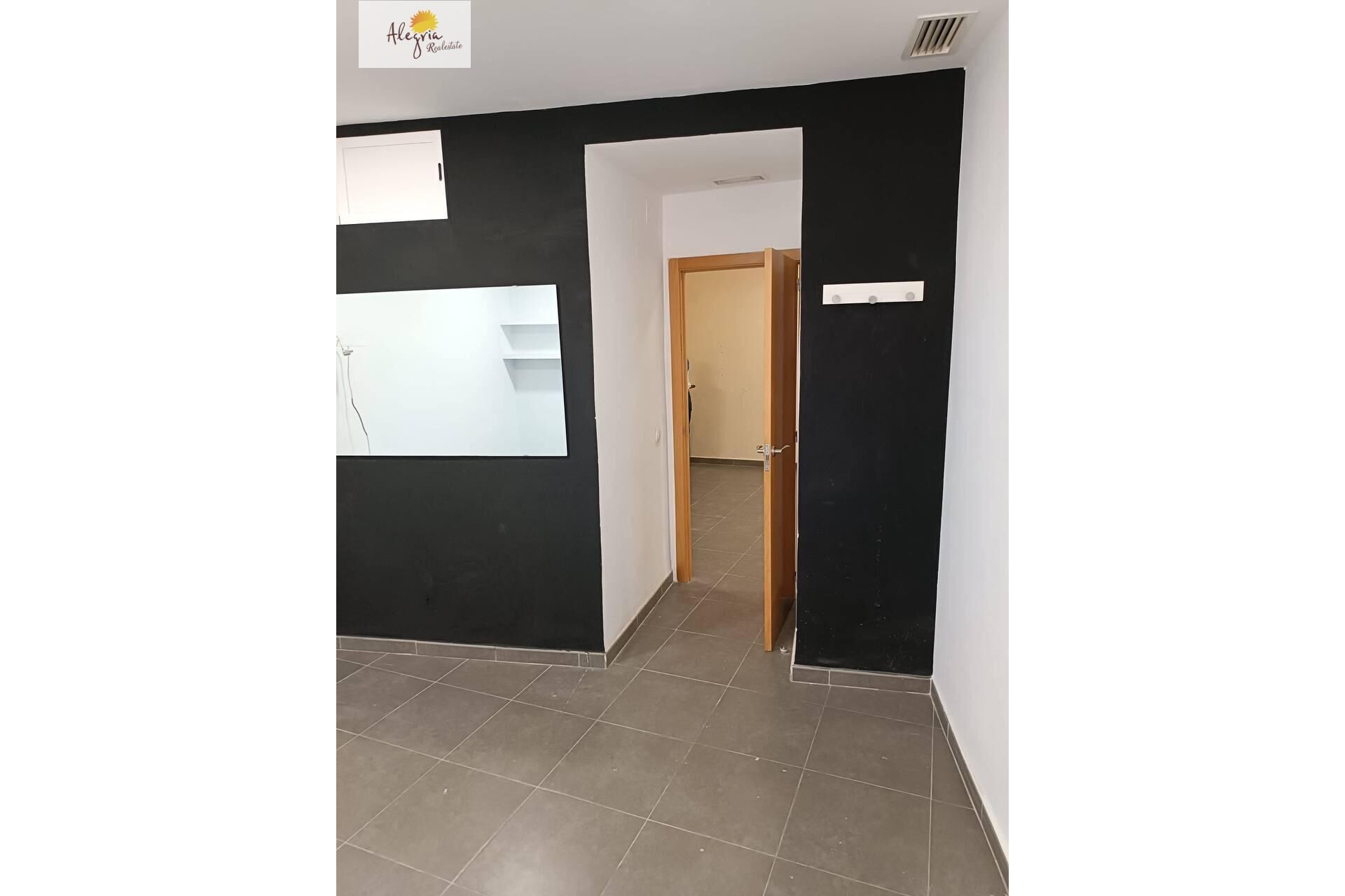 Resale - Commercial Unit - Burjassot - UNIVERSIDADES