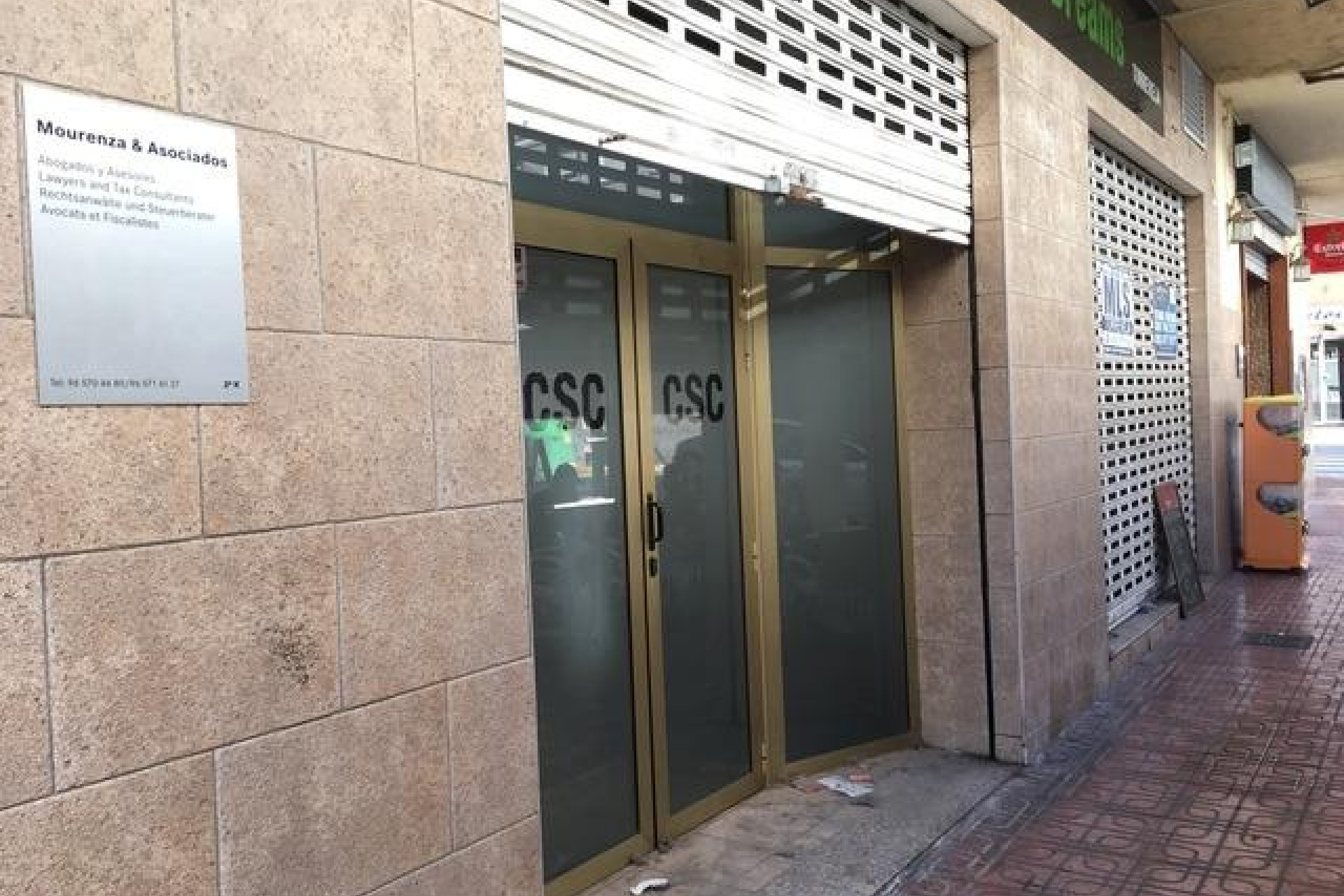 Resale - Commercial Unit - Madrid - Los Rosales