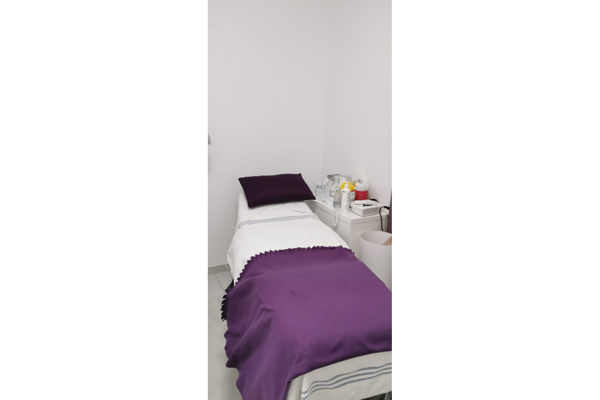 Resale - Commercial Unit - Orihuela Costa - La Zenia