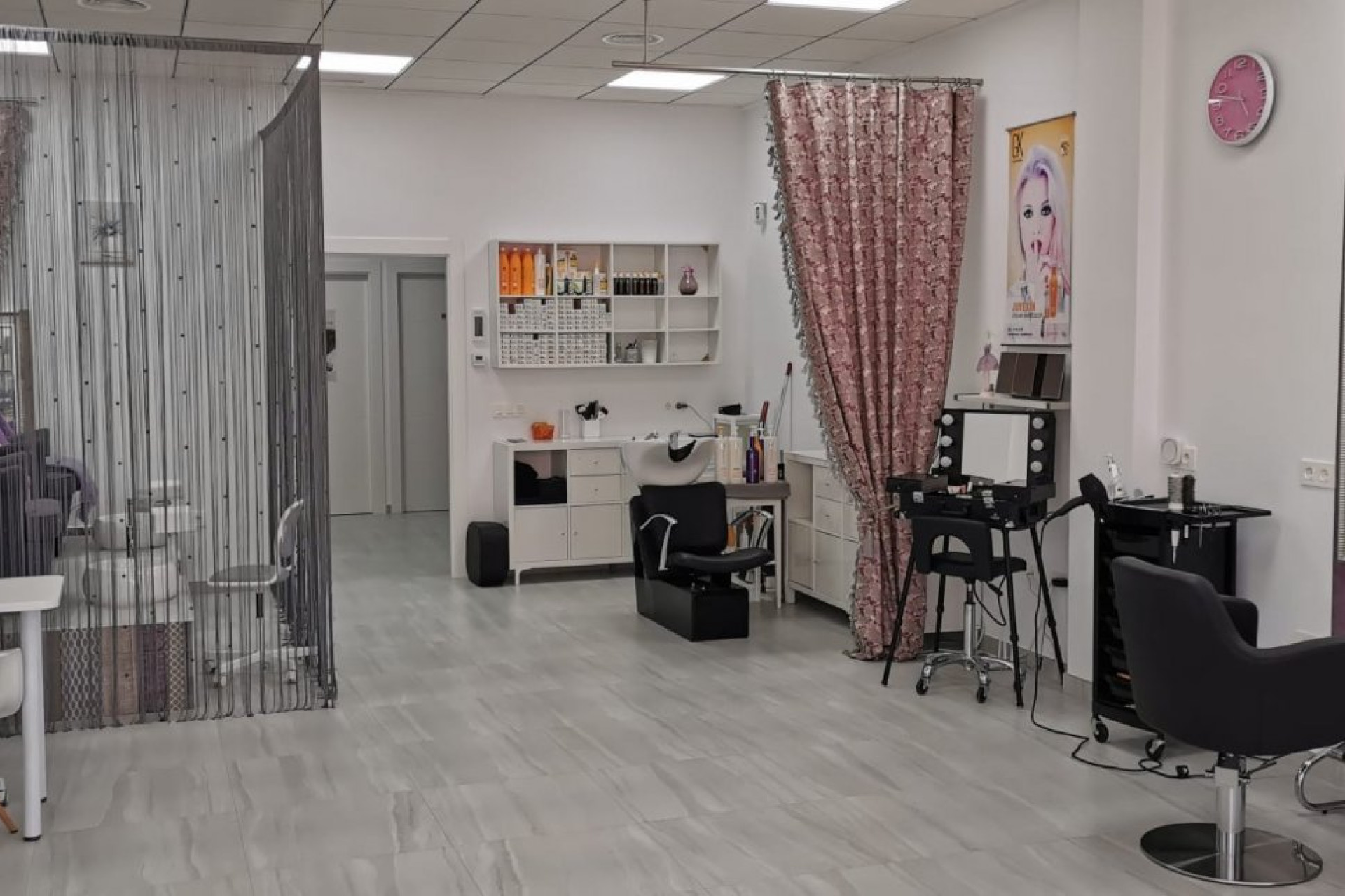 Resale - Commercial Unit - Orihuela Costa - La Zenia
