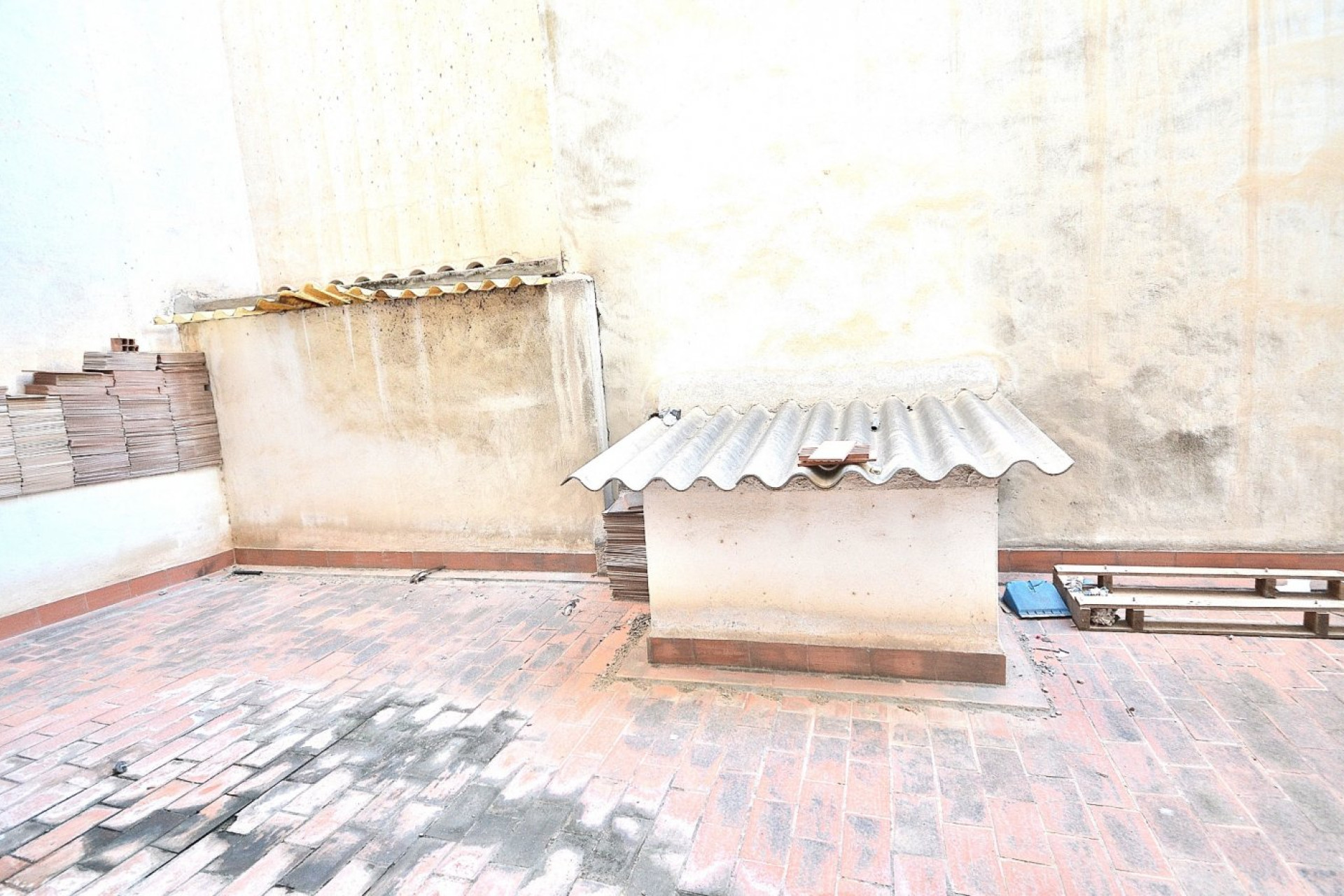 Resale - Commercial Unit - Torrevieja - Centro