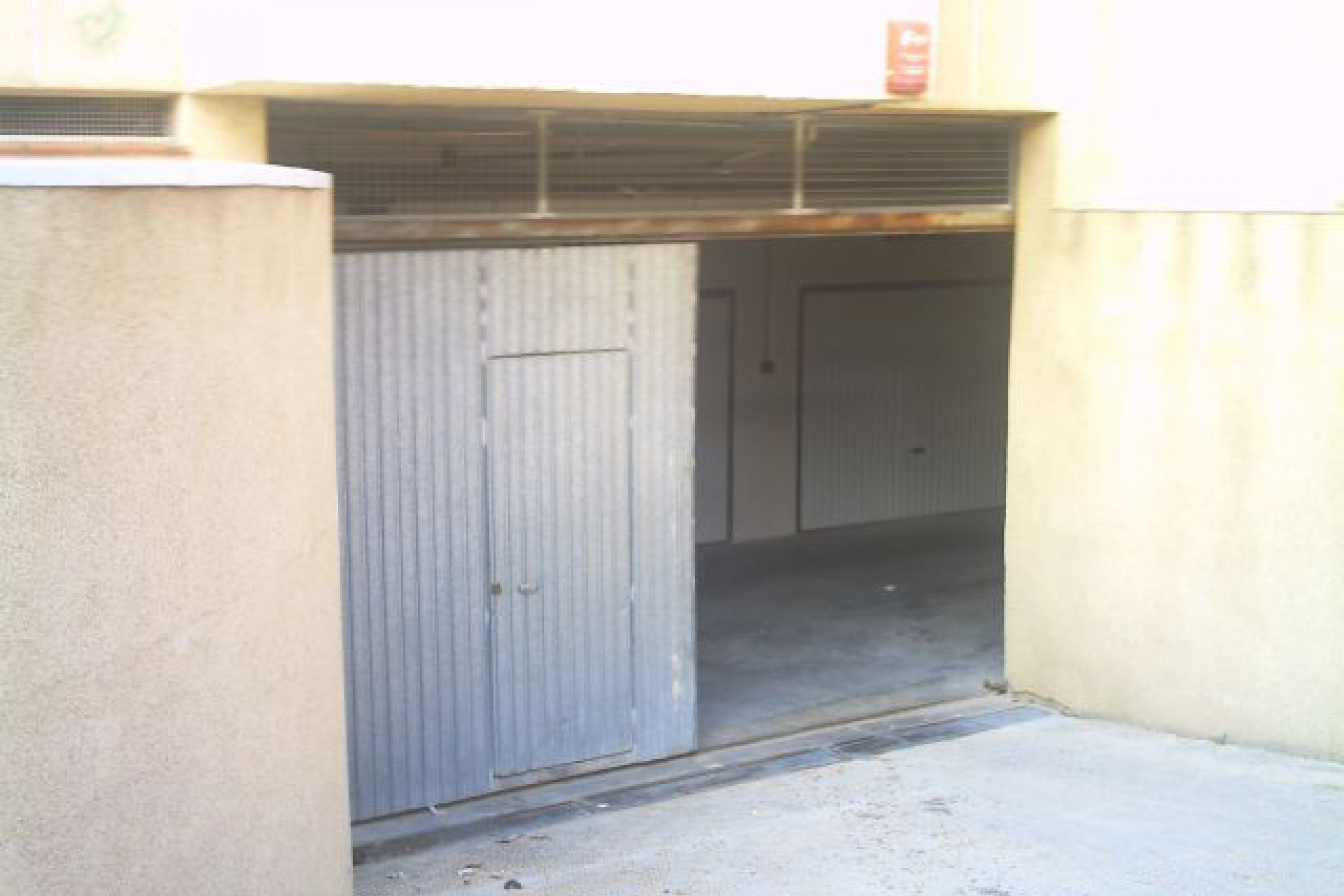 Resale - Commercial Unit - Torrevieja