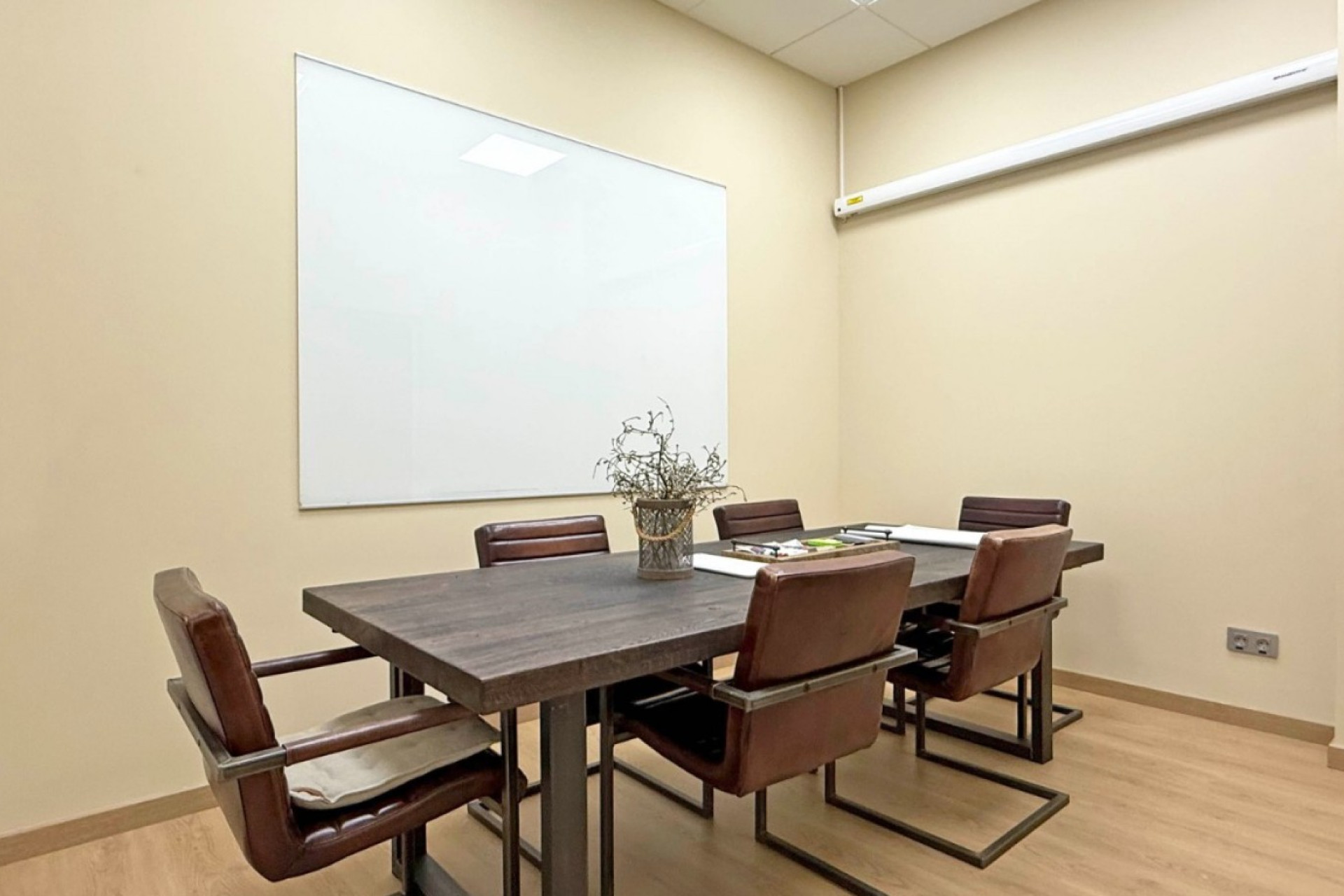 Resale - Commercial Unit - Torrevieja