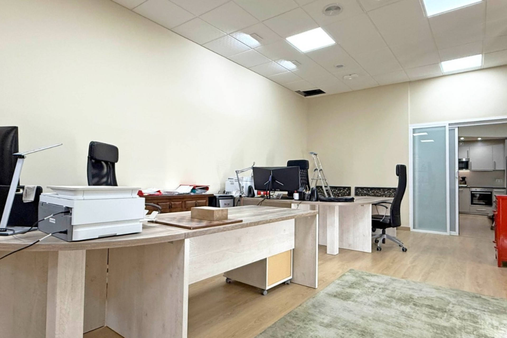 Resale - Commercial Unit - Torrevieja