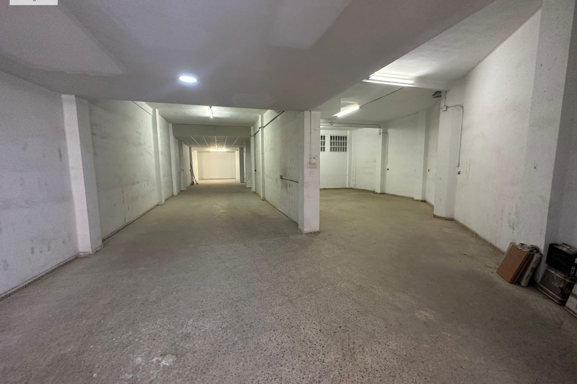 Resale - Commercial Unit - Valencia - Patraix