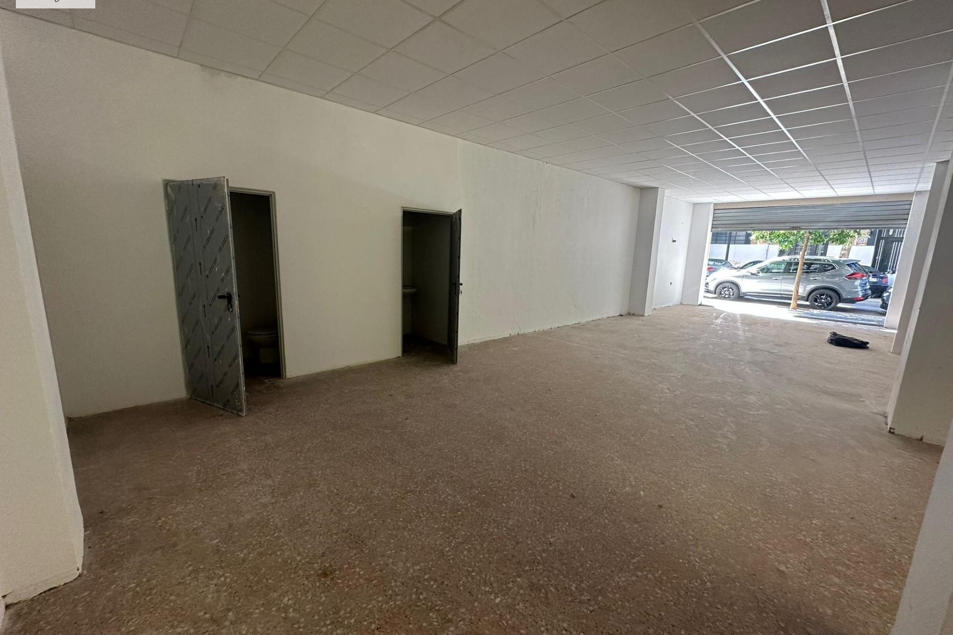 Resale - Commercial Unit - Valencia - Patraix