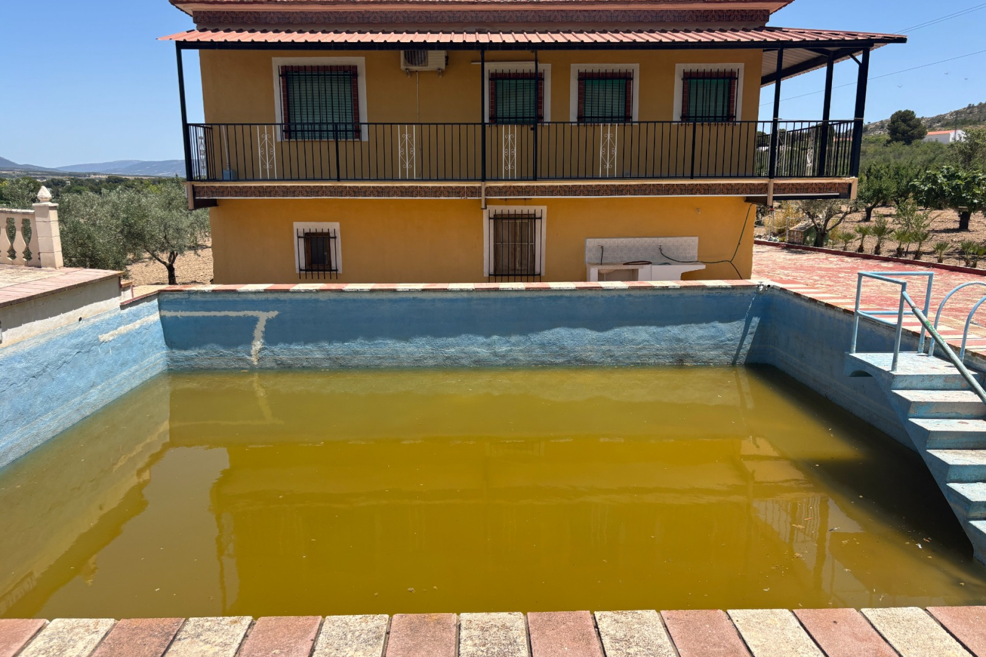 Resale - Country House - Castalla