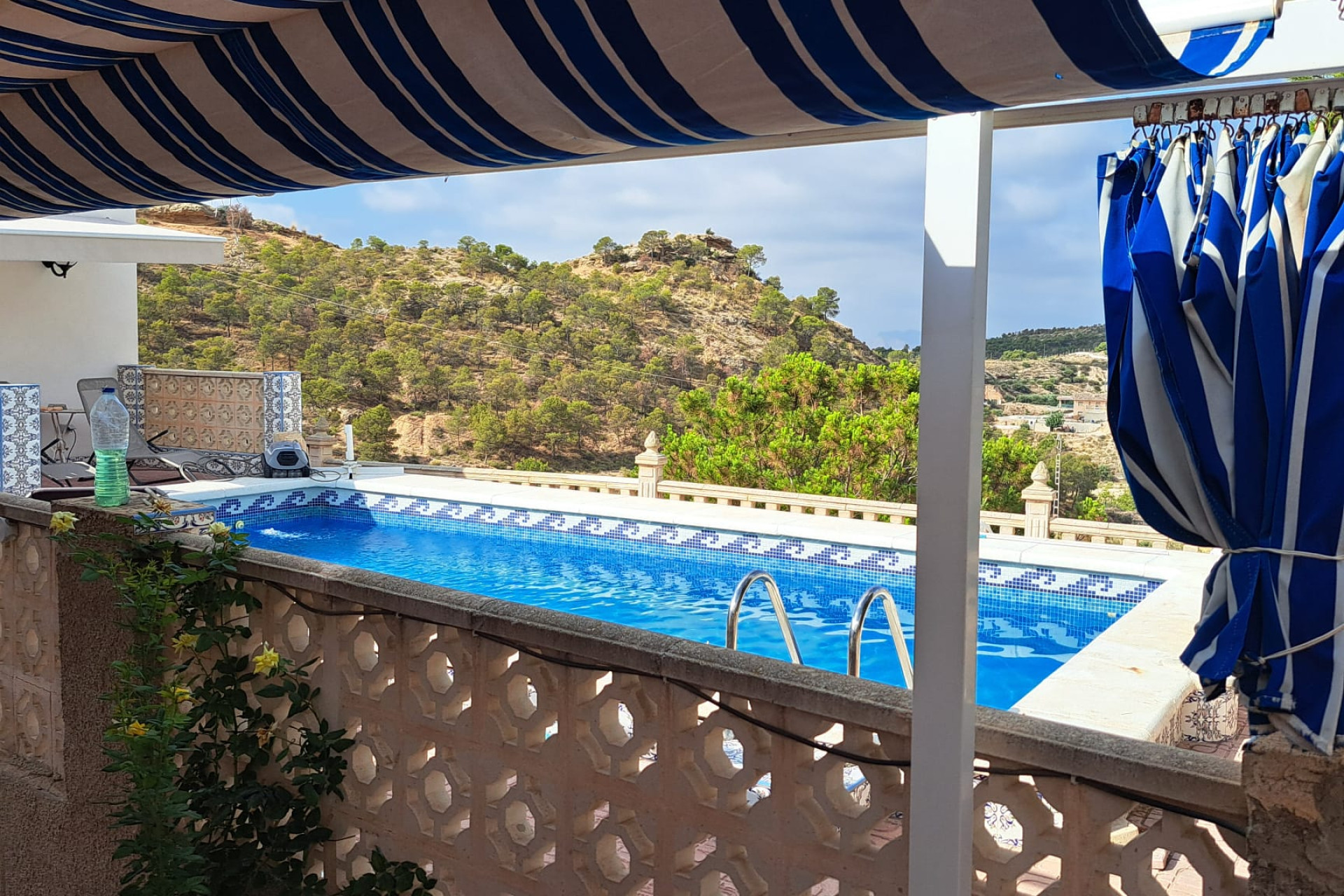 Resale - Country House - Crevillente