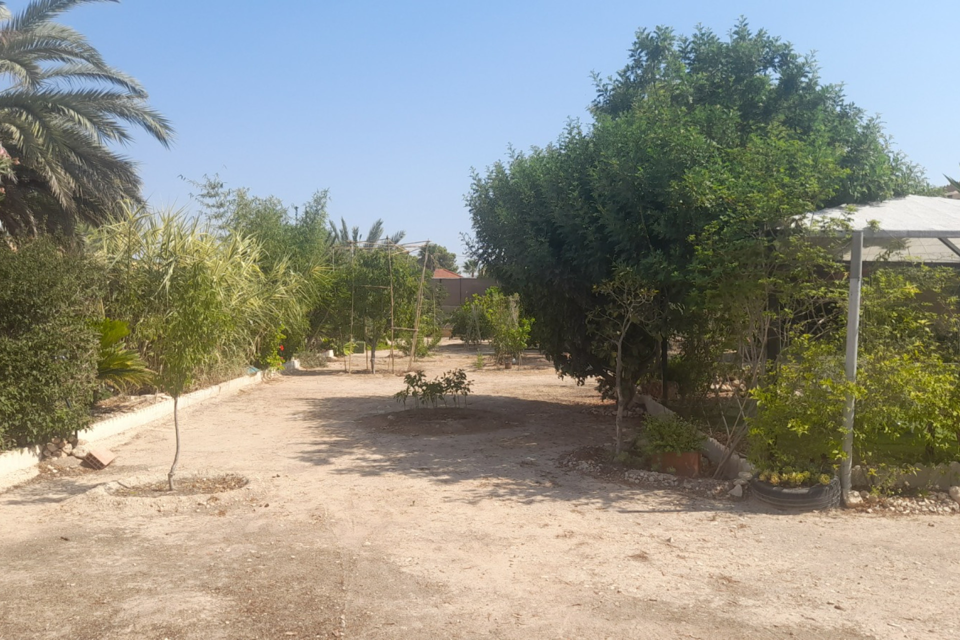 Resale - Country House - Crevillente