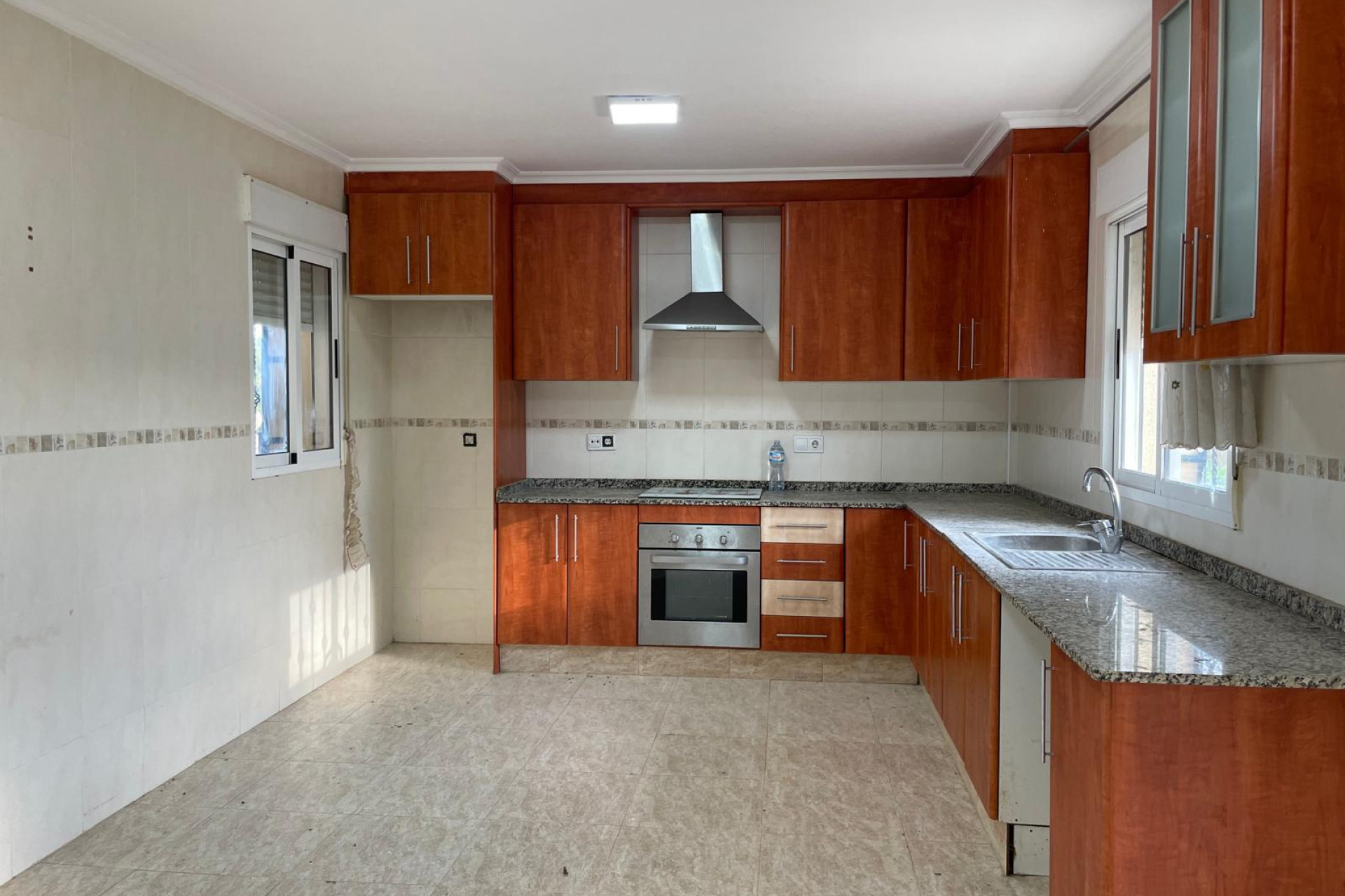 Resale - Country House - Crevillente