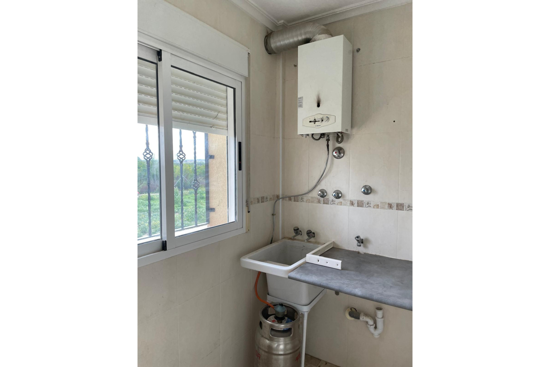 Resale - Country House - Crevillente