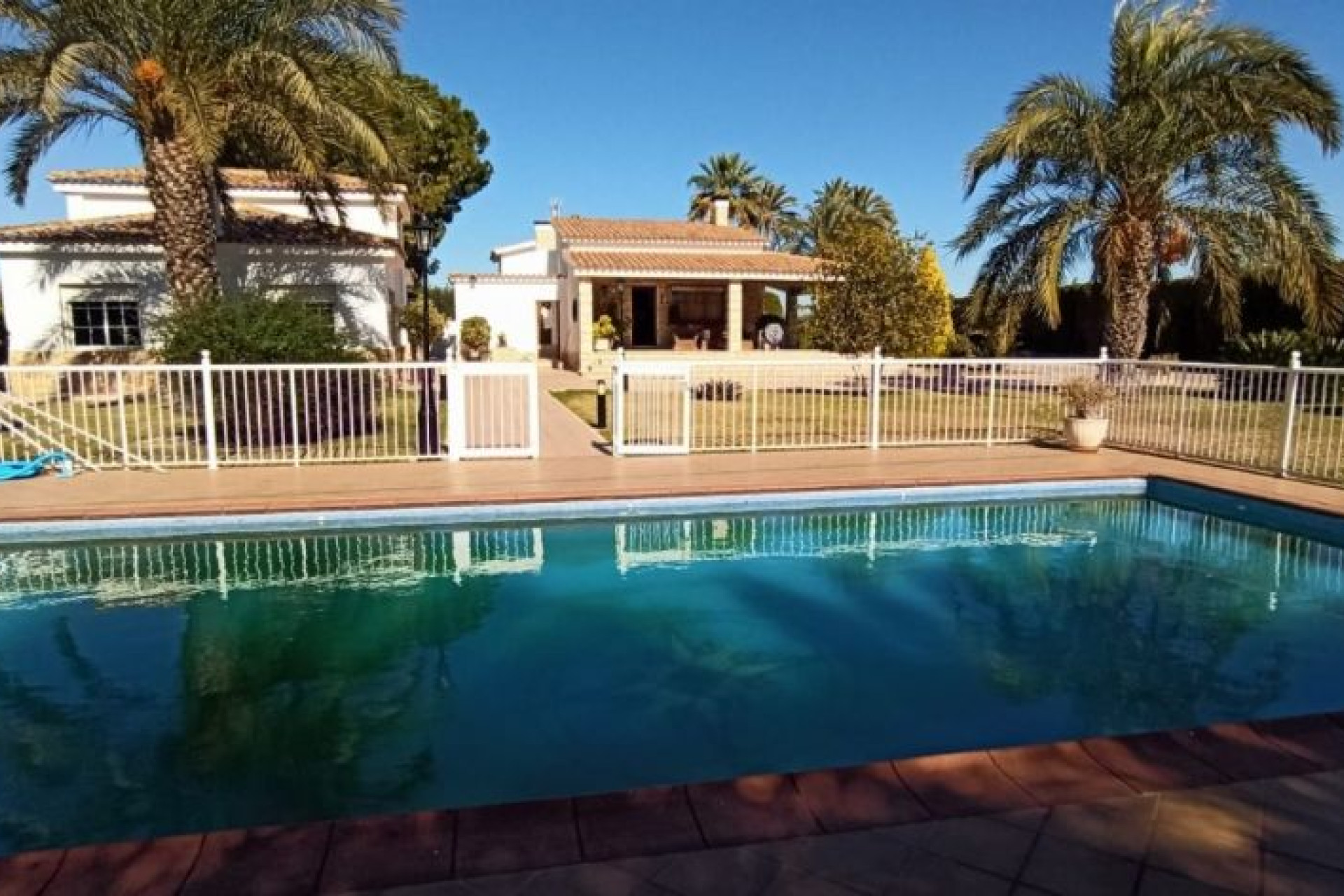 Resale - Country House - Elche