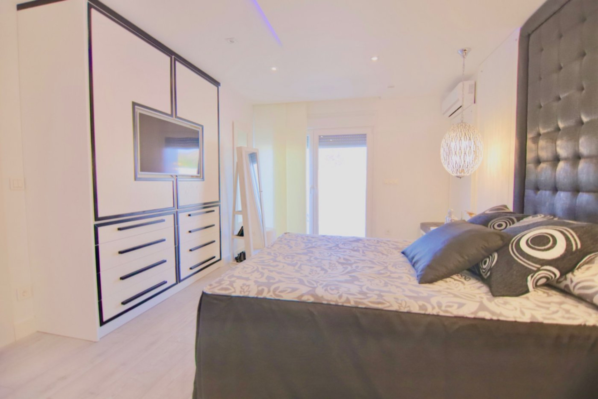 Resale - Country House - Elda