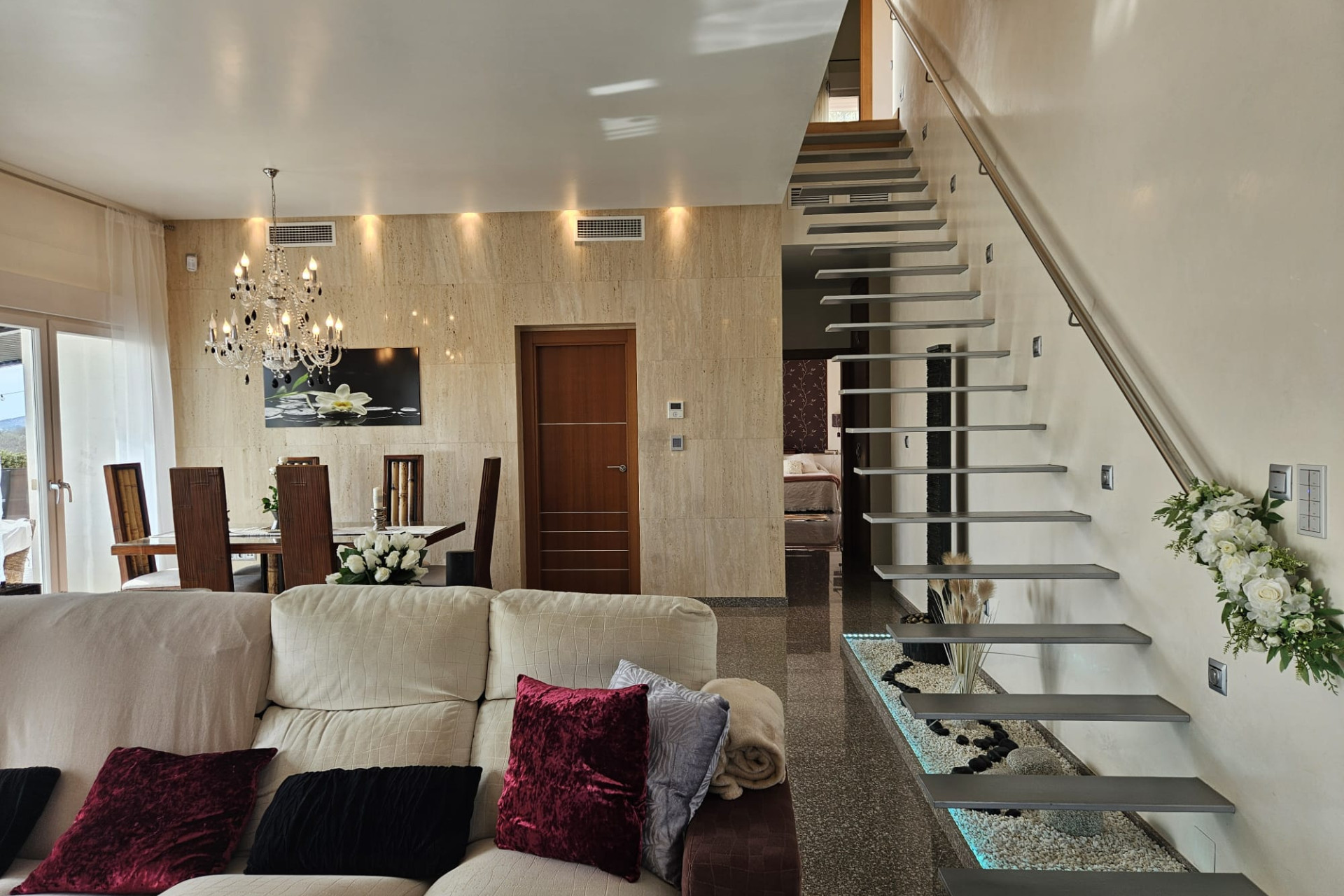 Resale - Country House - Novelda