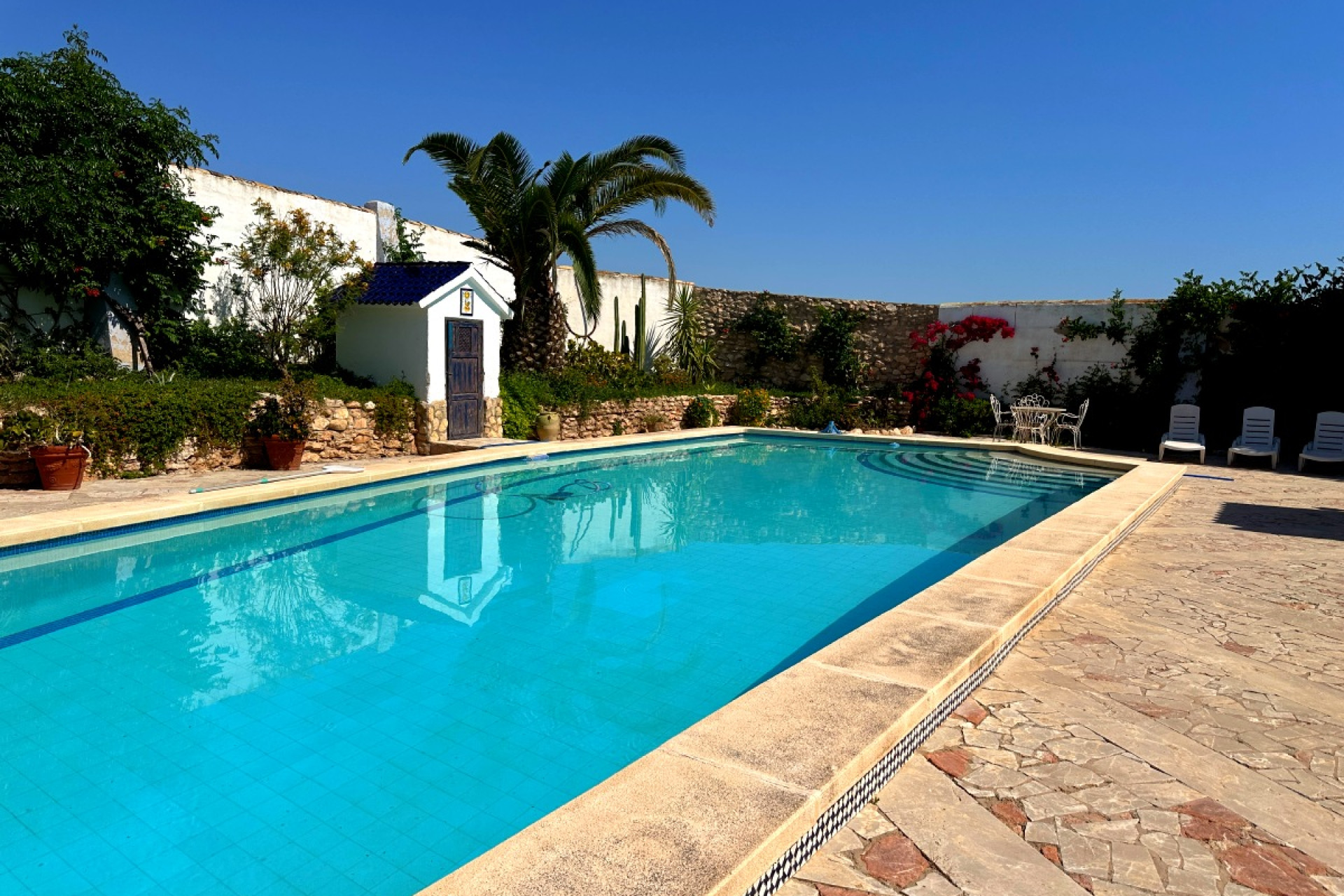 Resale - Country House - Novelda