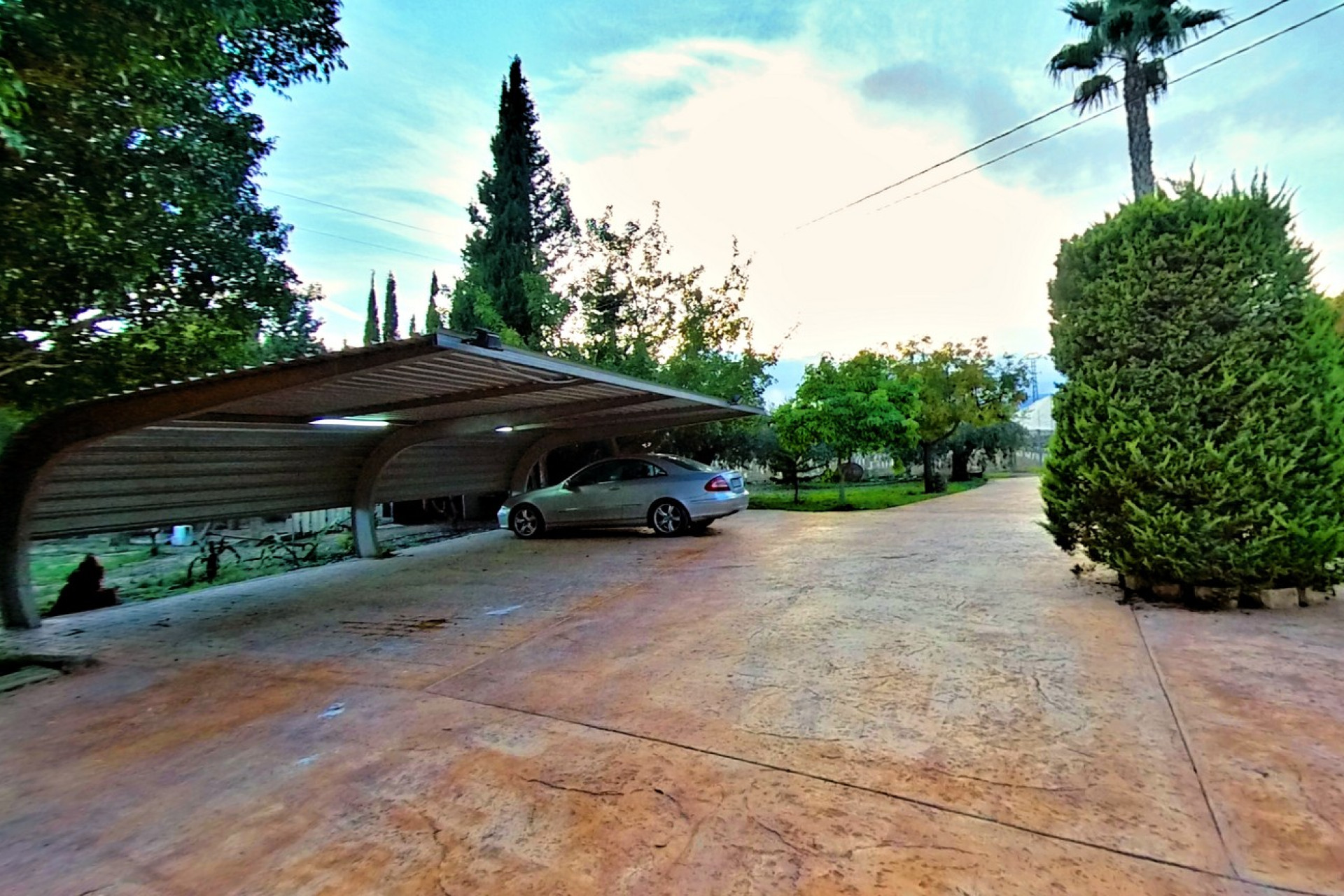 Resale - Country House - Novelda