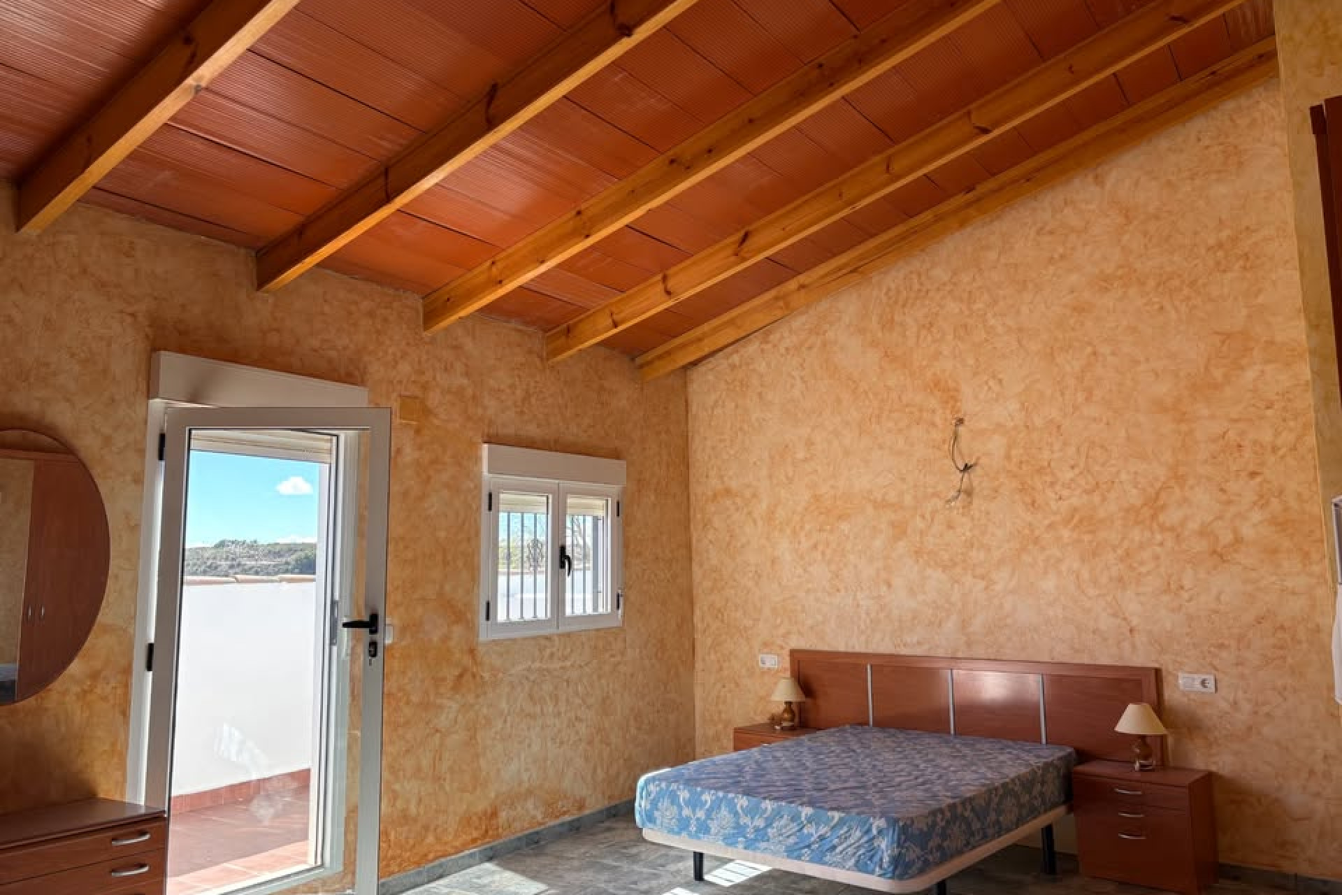 Resale - Country House - PINOSO