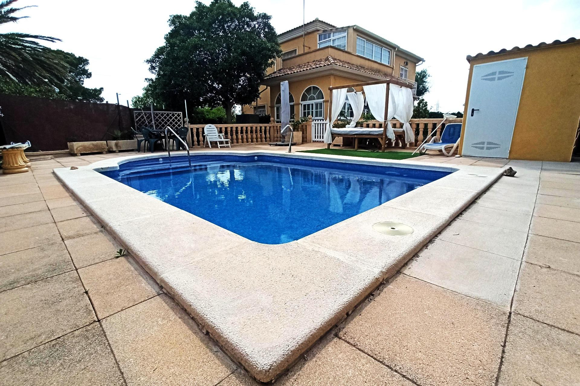 Resale - Country House - San Vicente del Raspeig