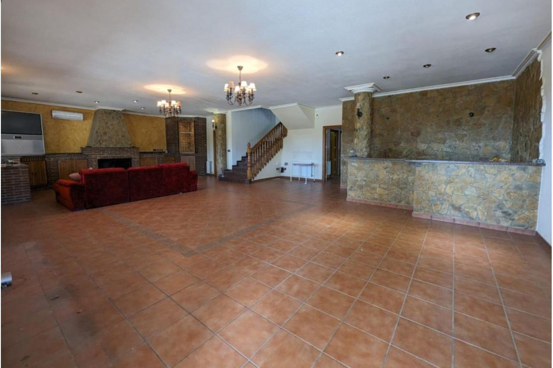 Resale - Country House - SAX