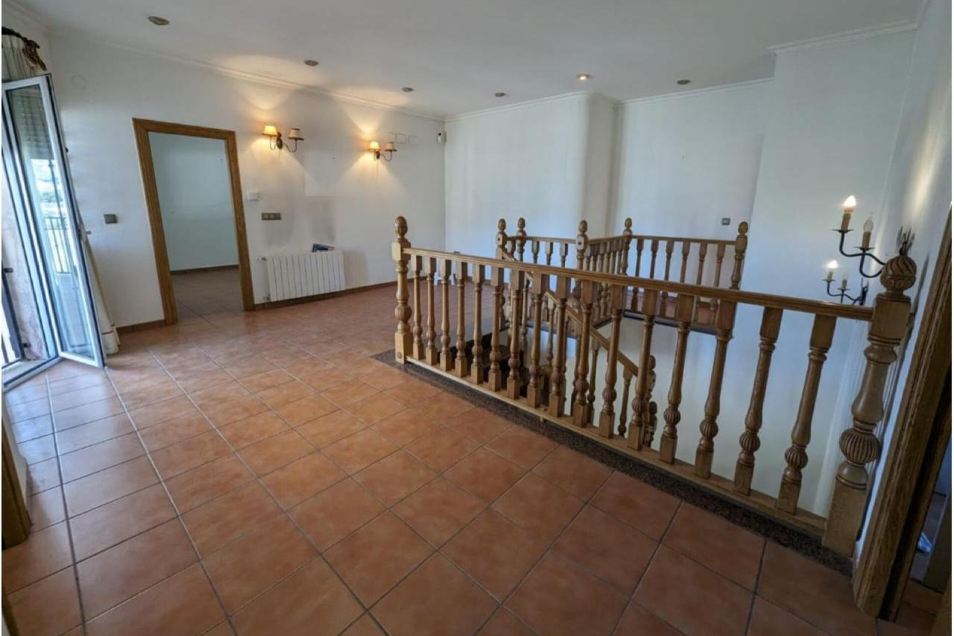 Resale - Country House - SAX