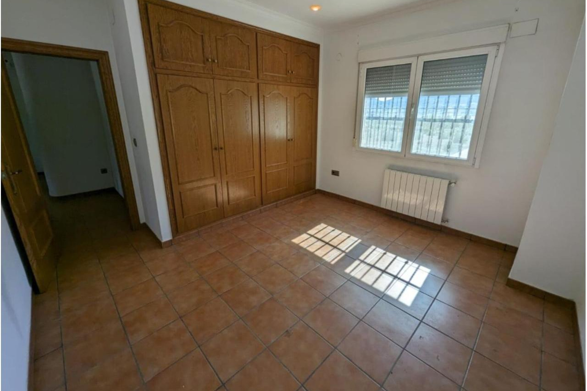 Resale - Country House - SAX