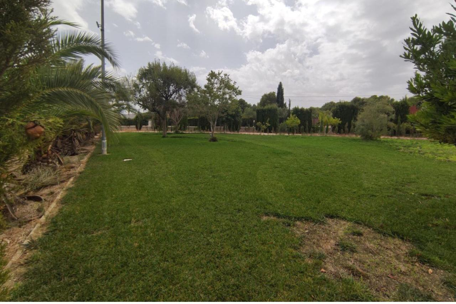 Resale - Country House - SAX