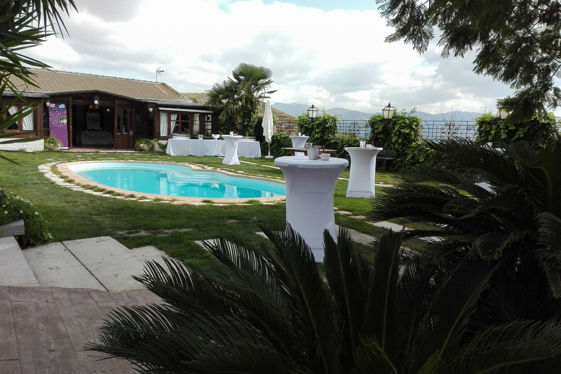 Resale - Country House - SAX