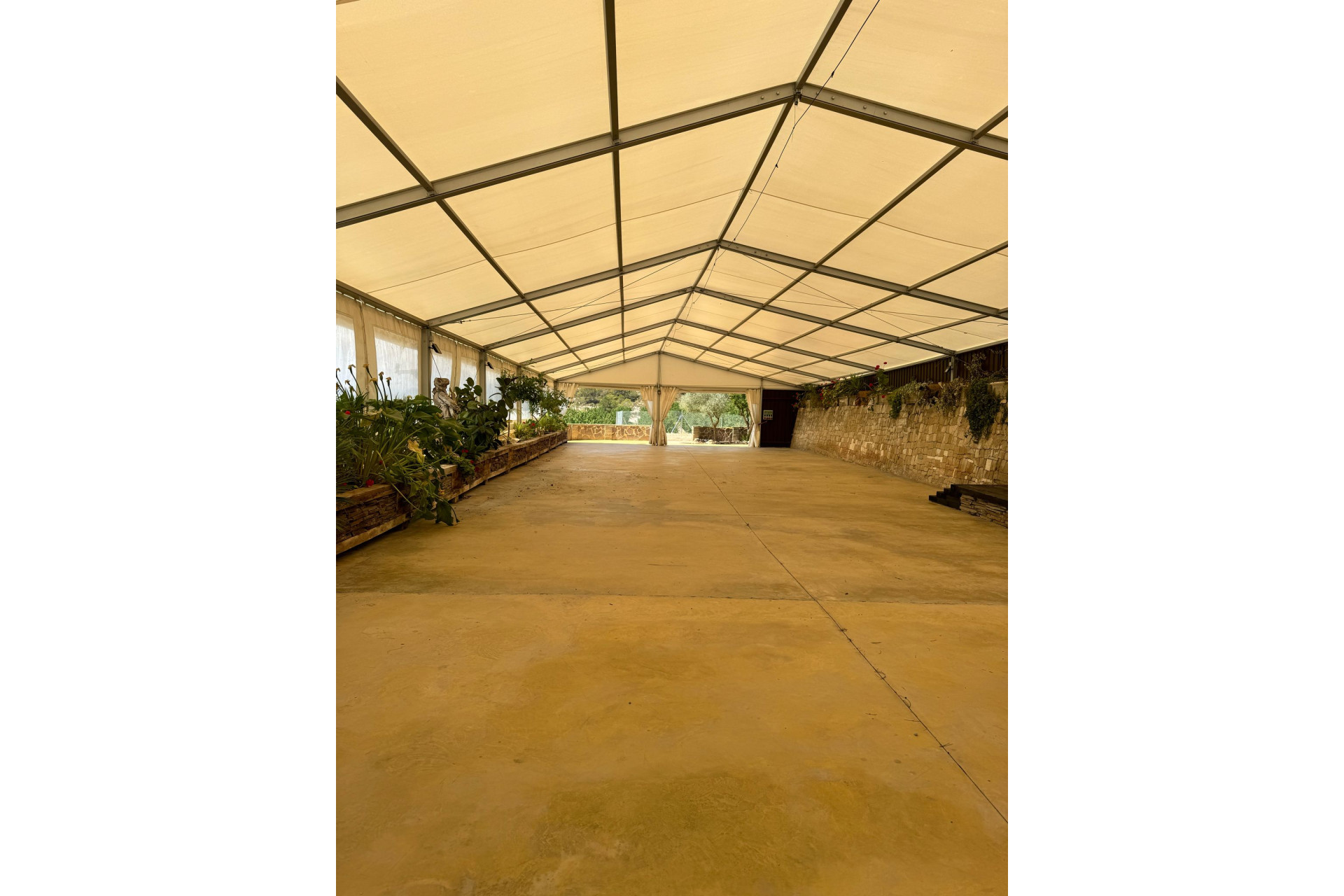 Resale - Country House - SAX