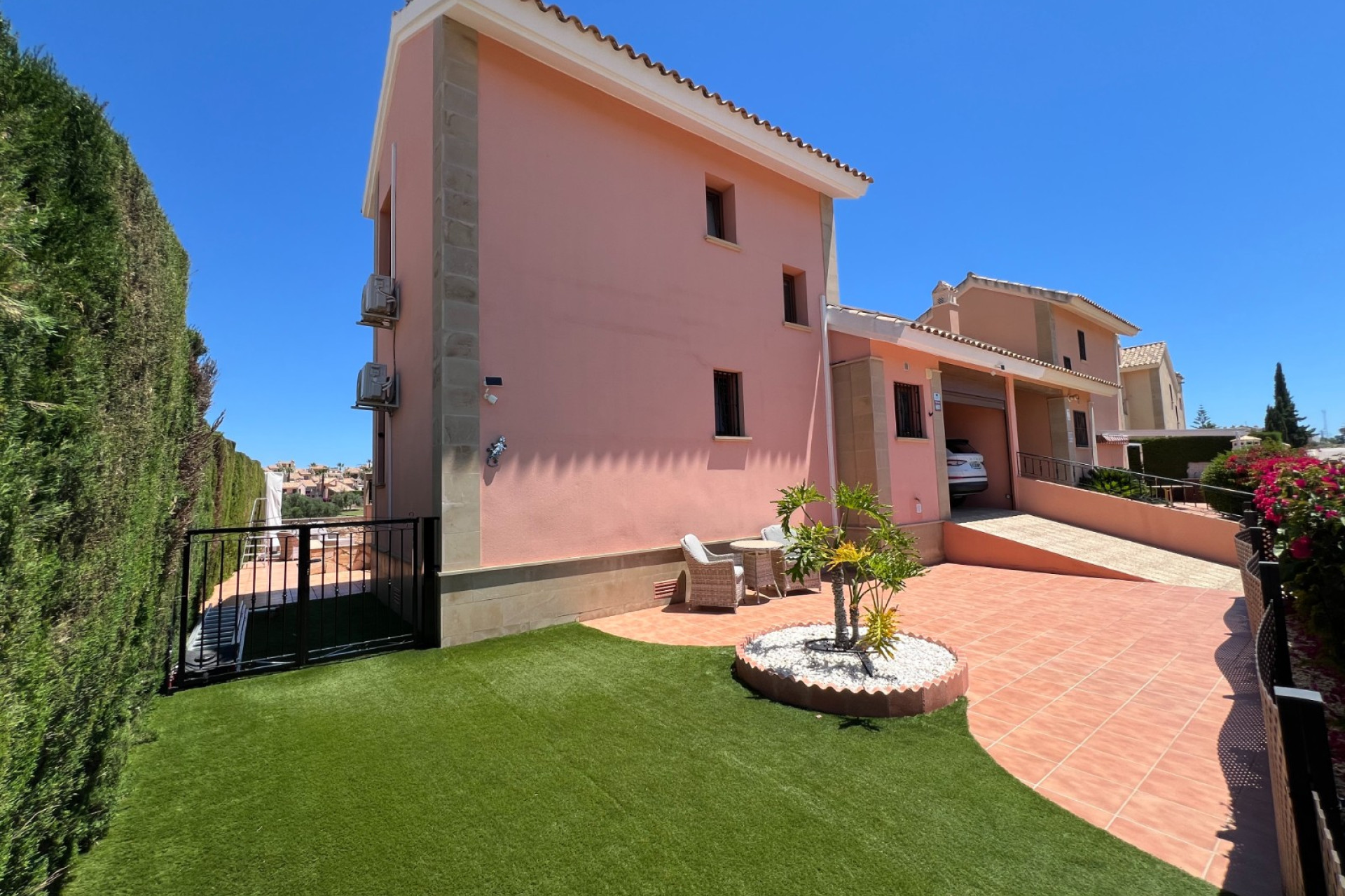 Resale - Detached Villa - Algorfa - La Finca Golf Resort