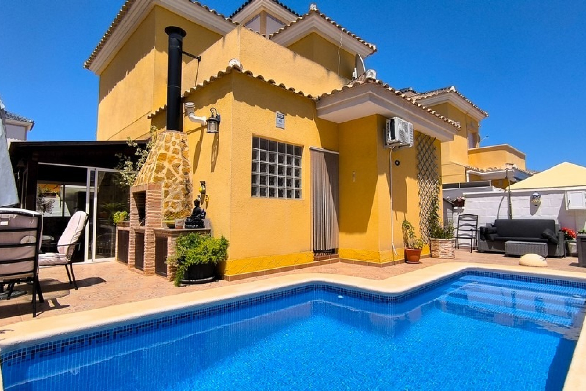 Resale - Detached Villa - Algorfa