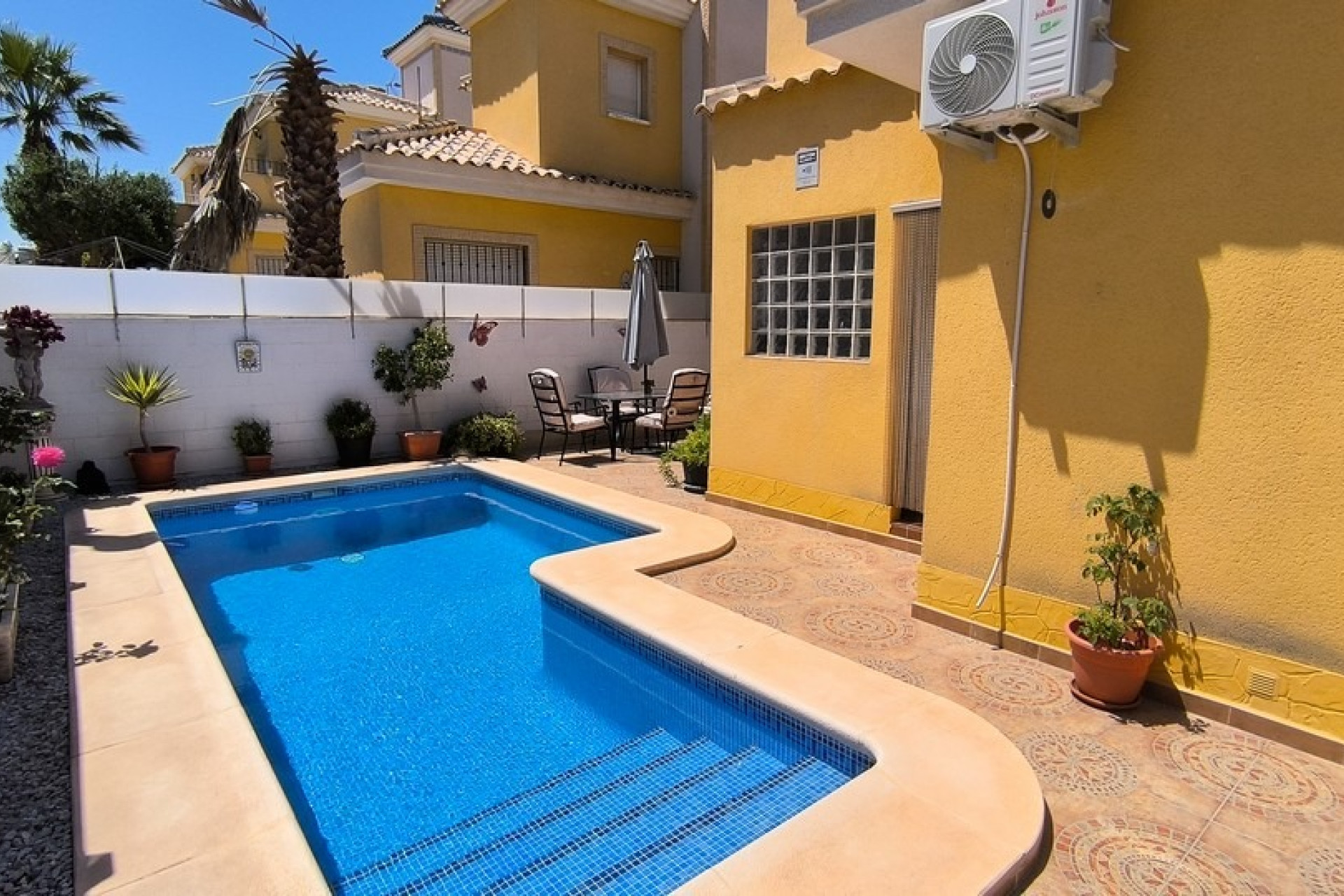 Resale - Detached Villa - Algorfa