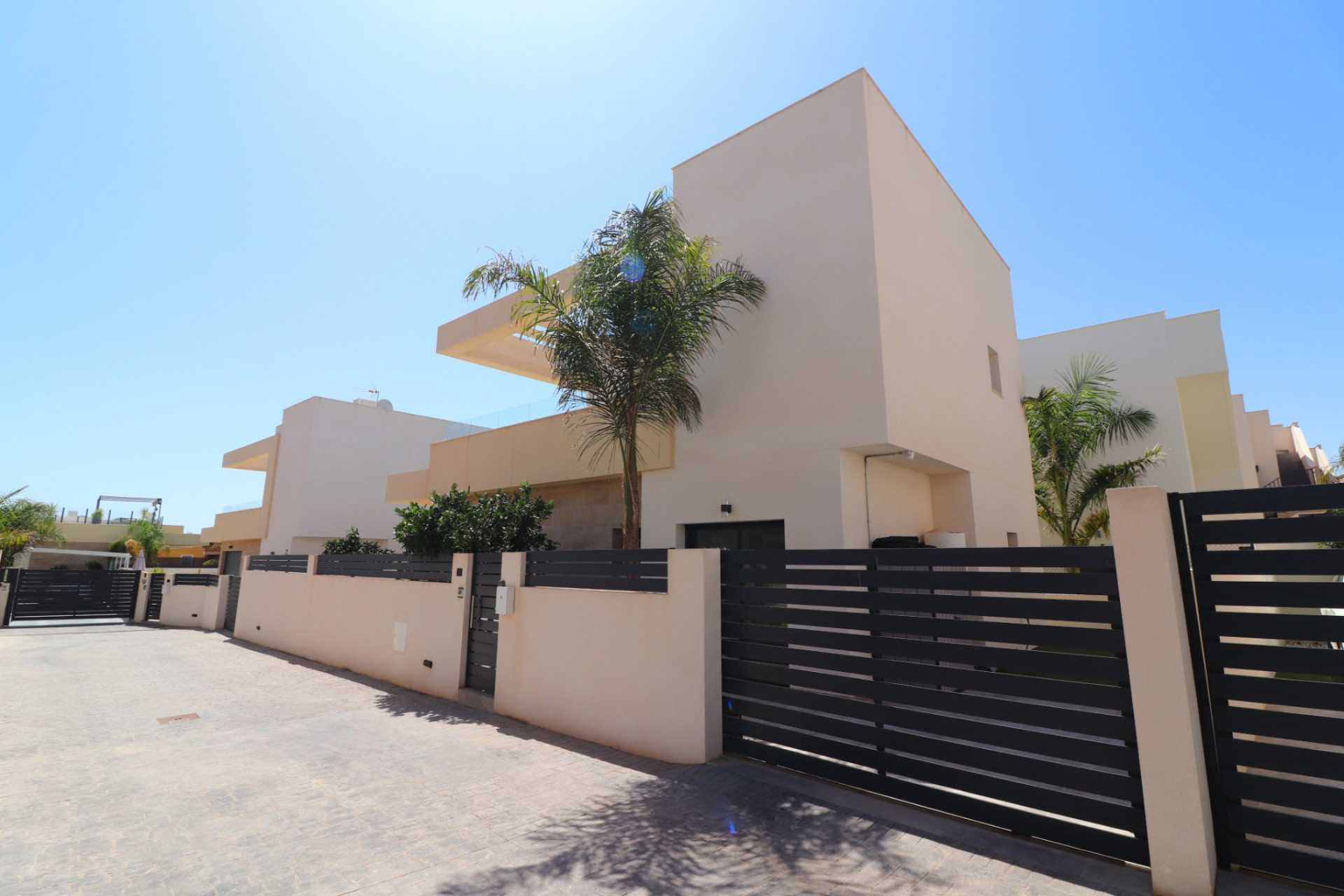 Resale - Detached Villa - Los Montesinos - La Herrada