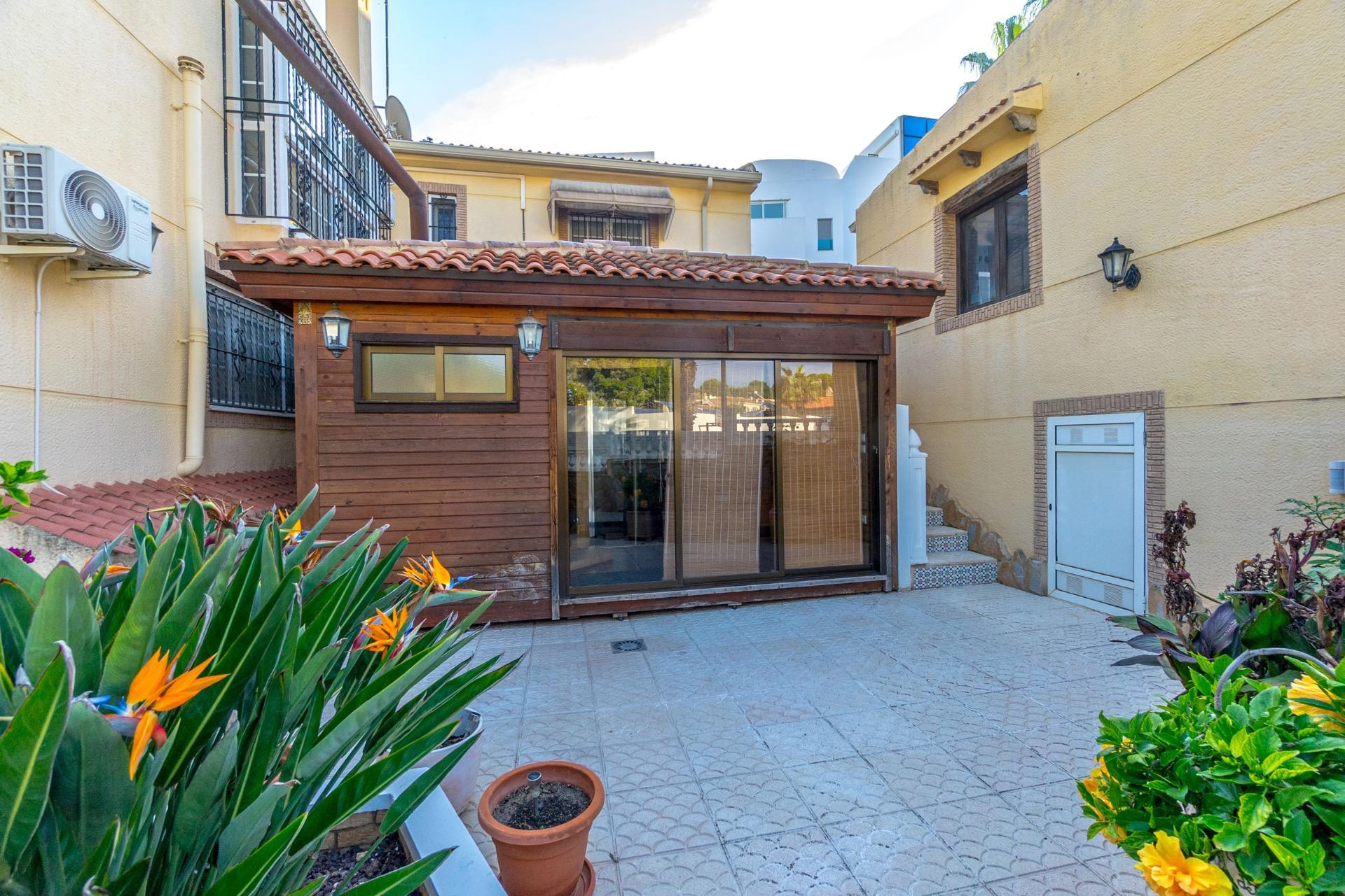 Resale - Detached Villa - Orihuela Costa - Los Balcones