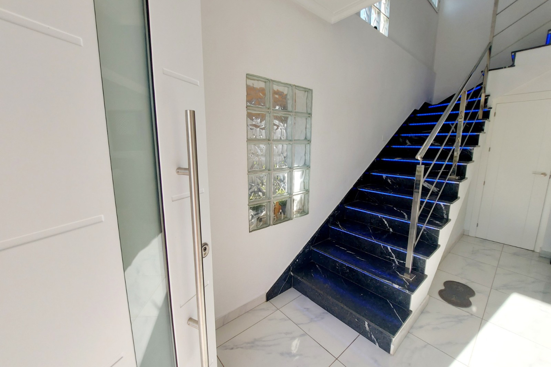 Resale - Detached Villa - Orihuela Costa