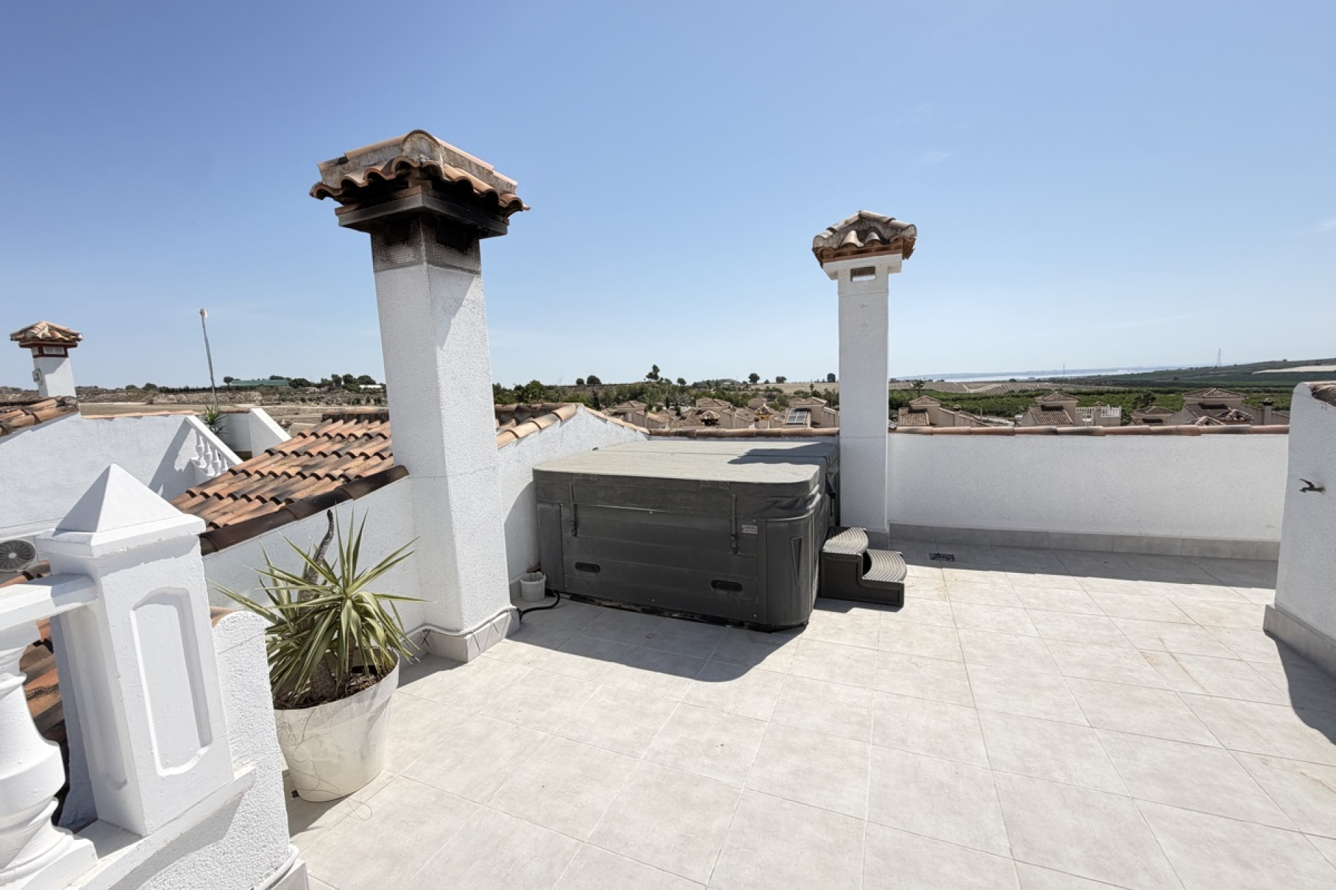 Resale - Detached Villa - San Miguel de Salinas - Lake View Mansions