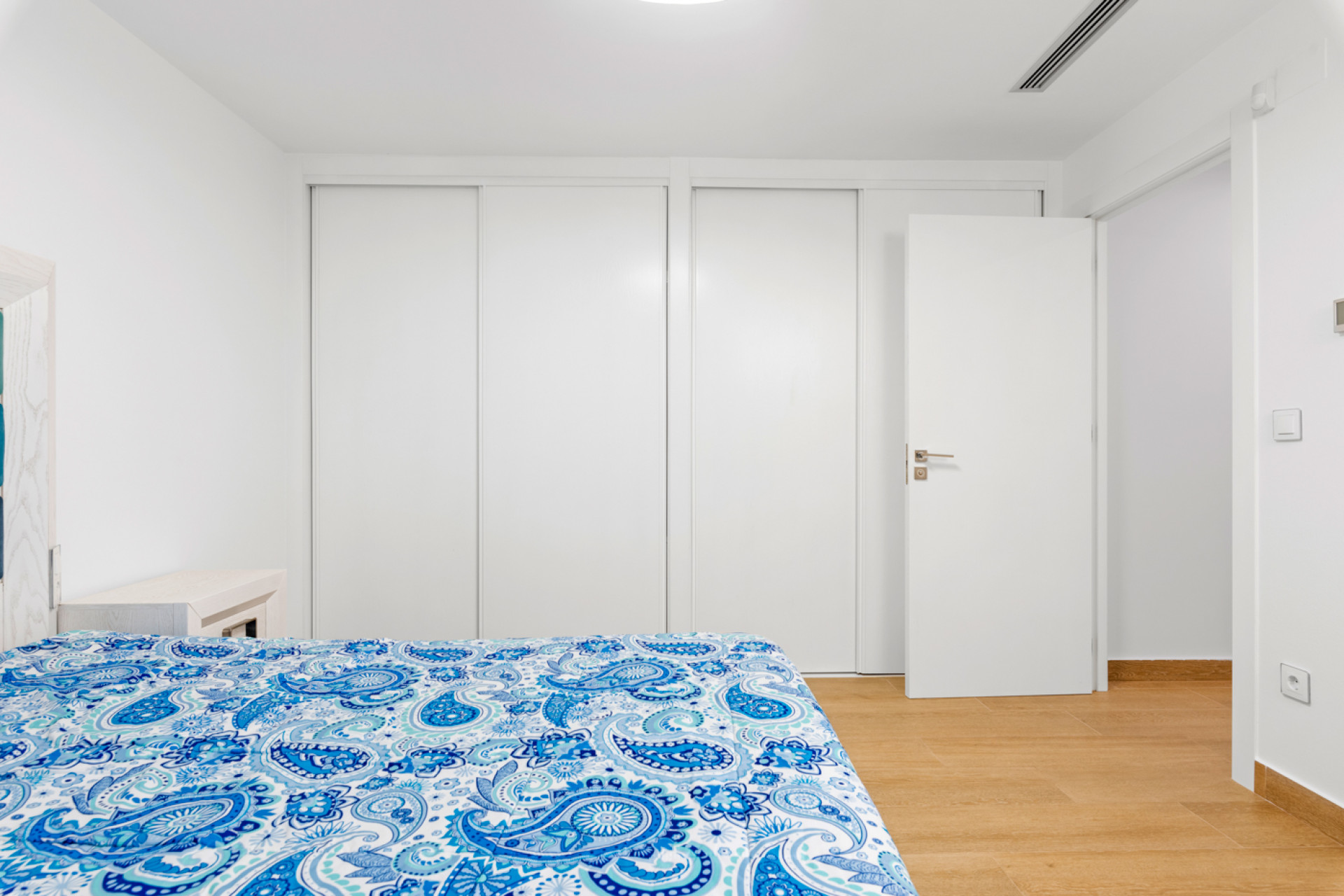 Resale - Detached Villa - San Miguel de Salinas - Las Comunicaciones