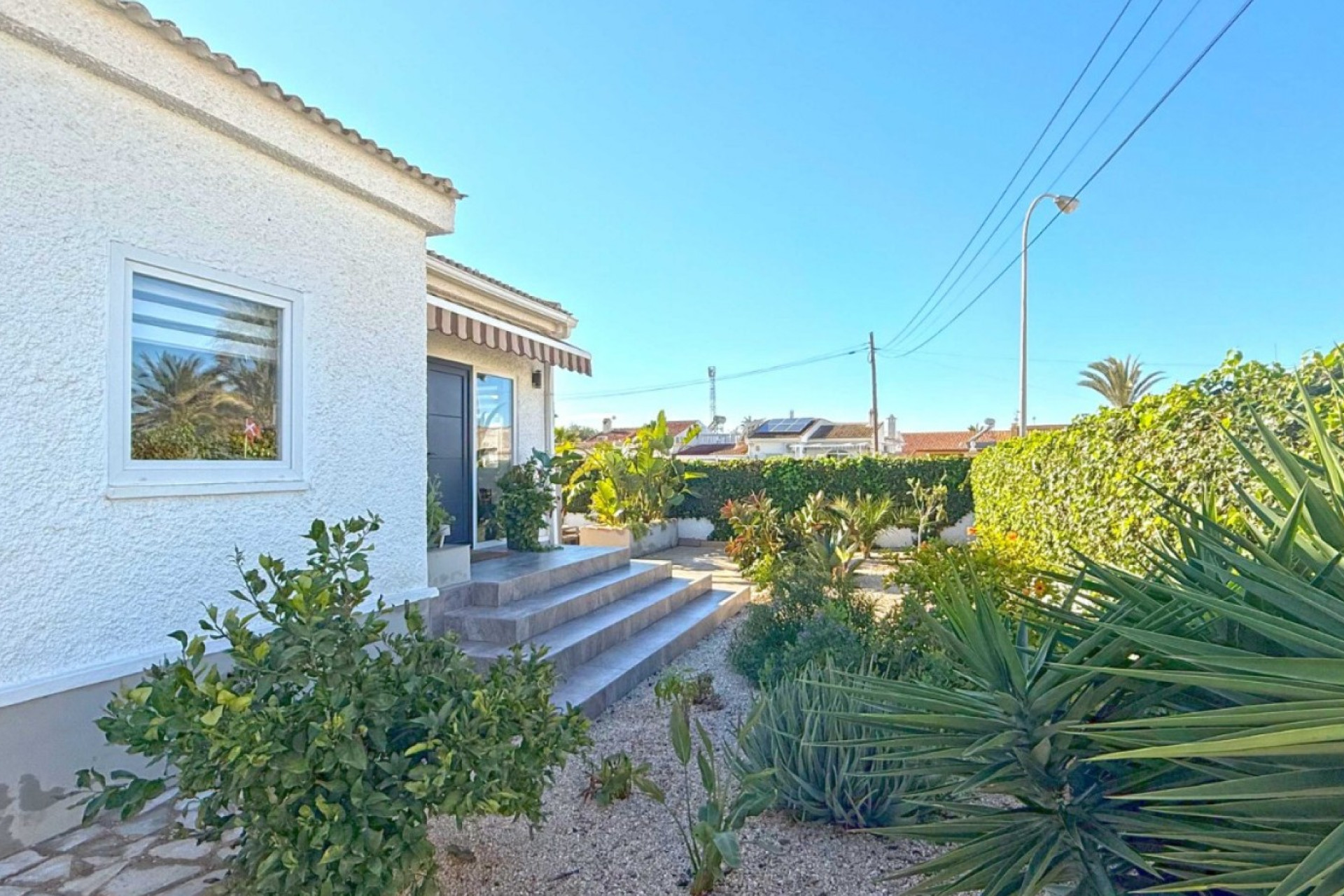 Resale - Detached Villa - Torrevieja - La Siesta - El Salado -  Torreta