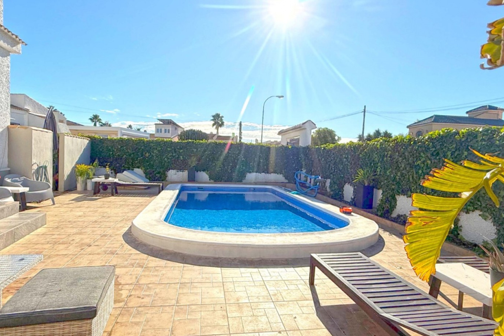 Resale - Detached Villa - Torrevieja - La Siesta - El Salado -  Torreta