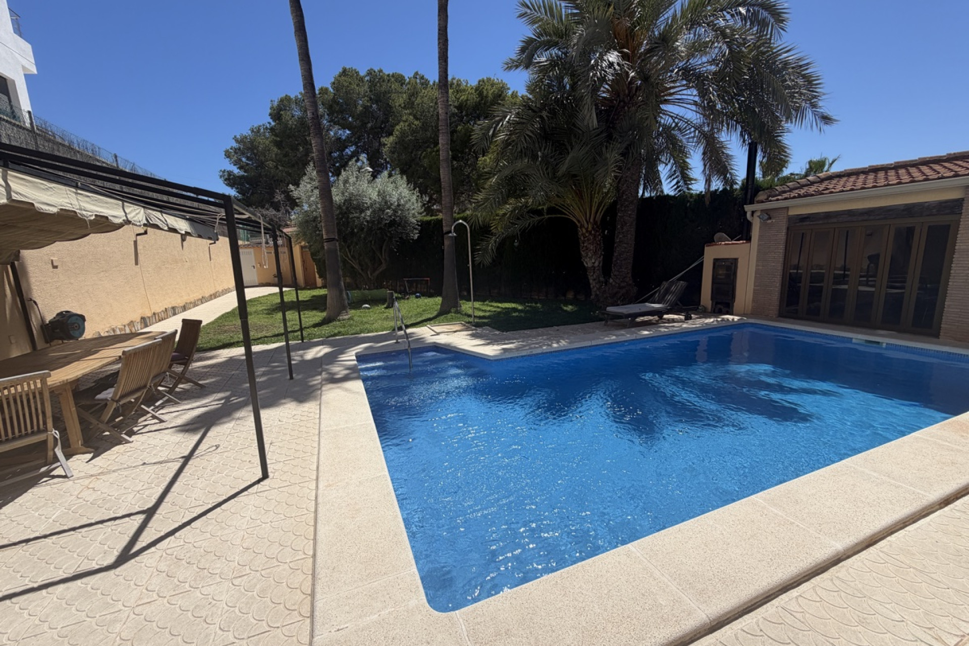 Resale - Detached Villa - Torrevieja - Los Balcones