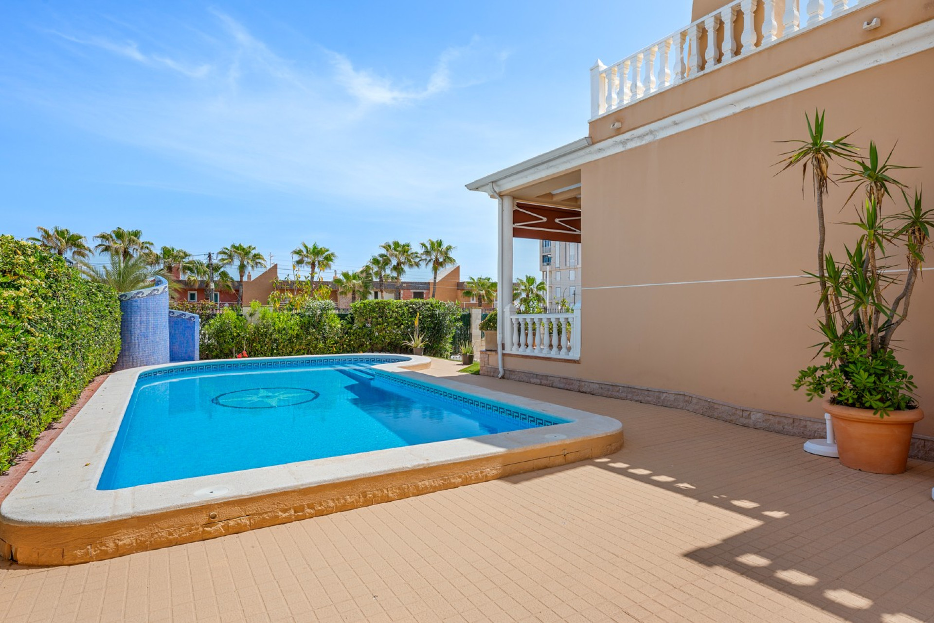 Resale - Detached Villa - Torrevieja - Torre La Mata