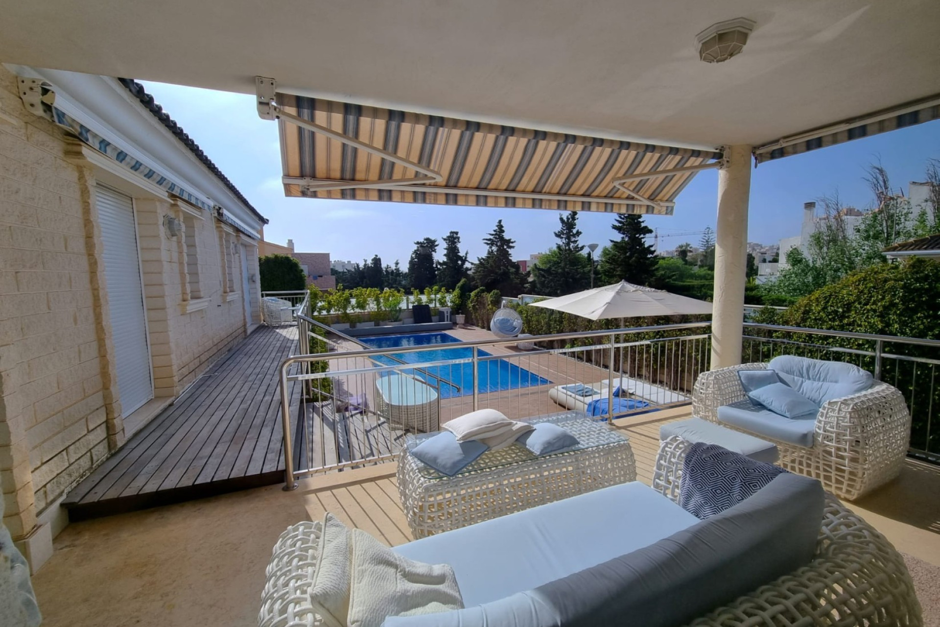 Resale - Detached Villa - Torrevieja - Torre La Mata
