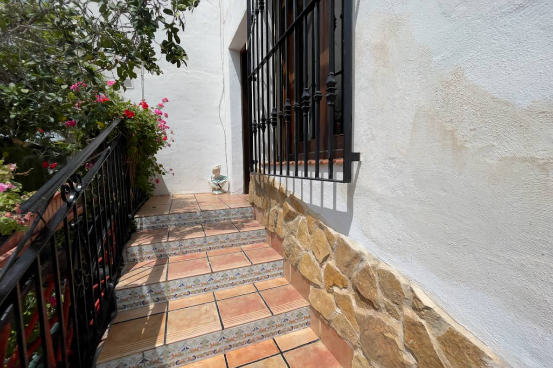 Resale - Finca / Country Property - Orihuela Costa - Orihuela